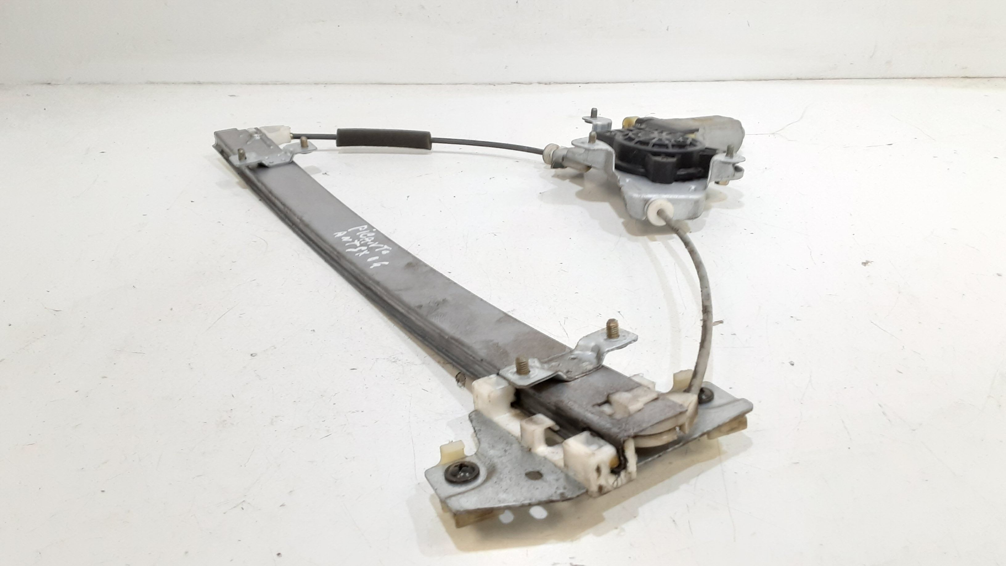 Alzacristallo Porta Ant. Sinistro 8240107000 Usato