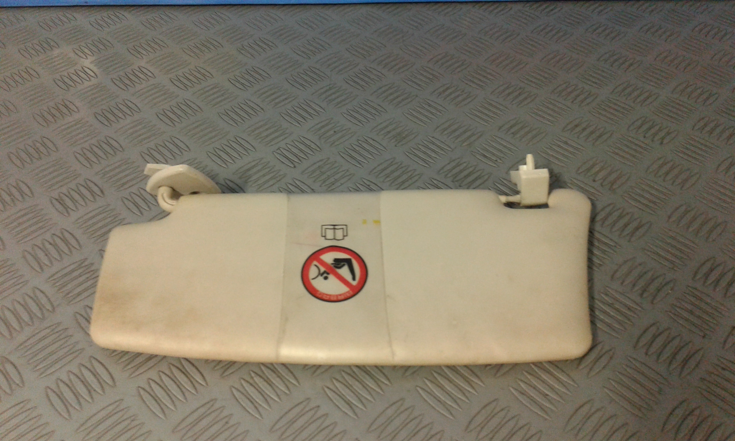 Aletta Parasole Parabrezza Destro Usato