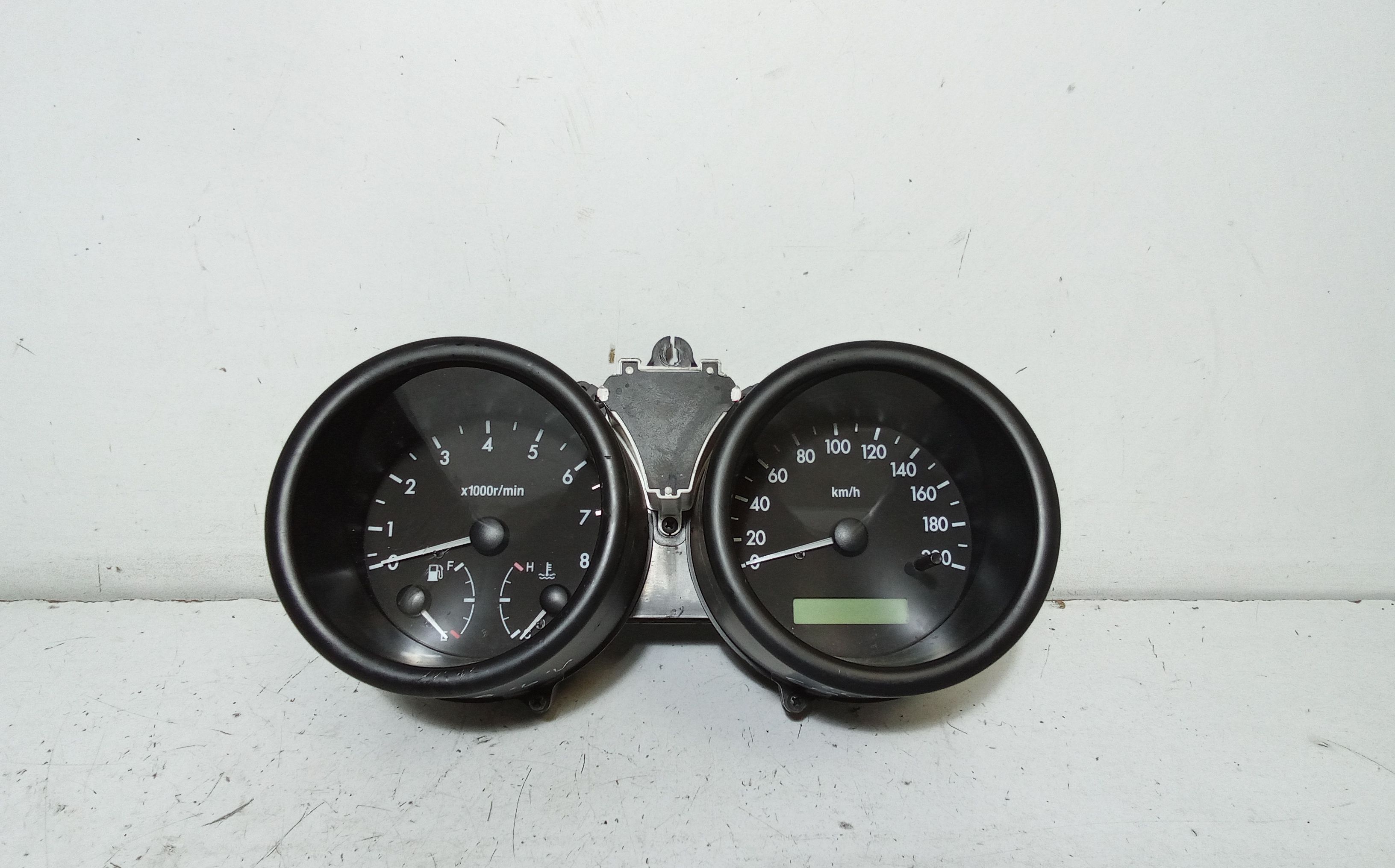 Quadro Portastrumenti Usato