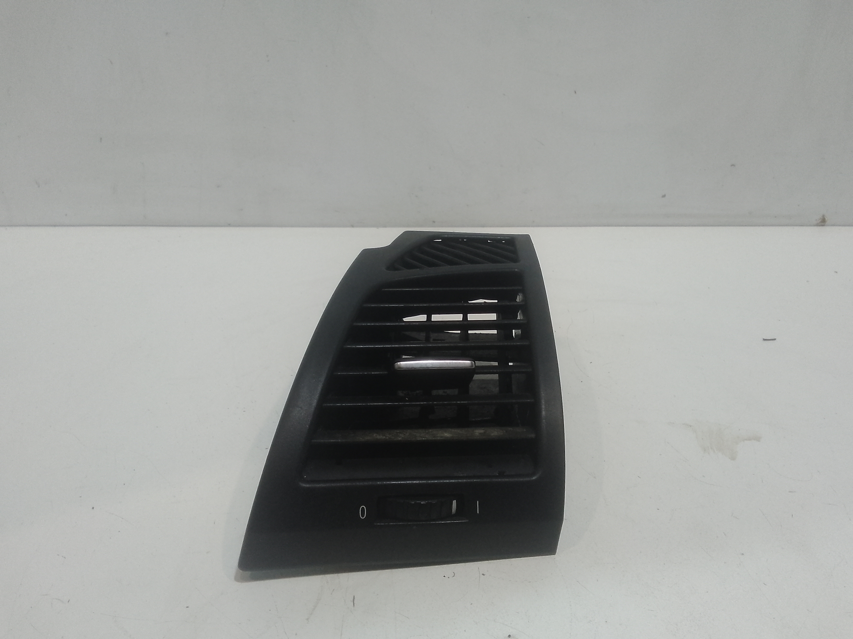Condotto Aria Bocchette Lat. Cruscotto Sinistro Usato