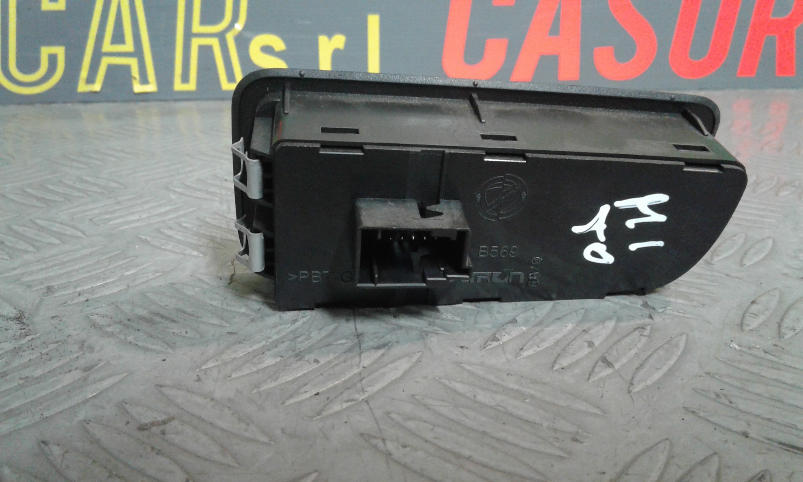 Interruttore Blocco Comando Luci 156088860 Usato