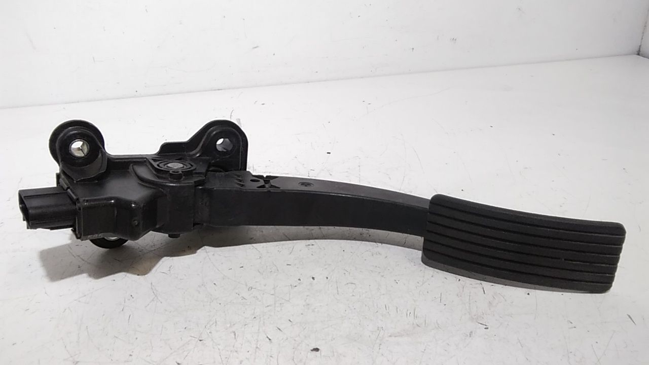 Pedale Acceleratore K04891585AE Usato