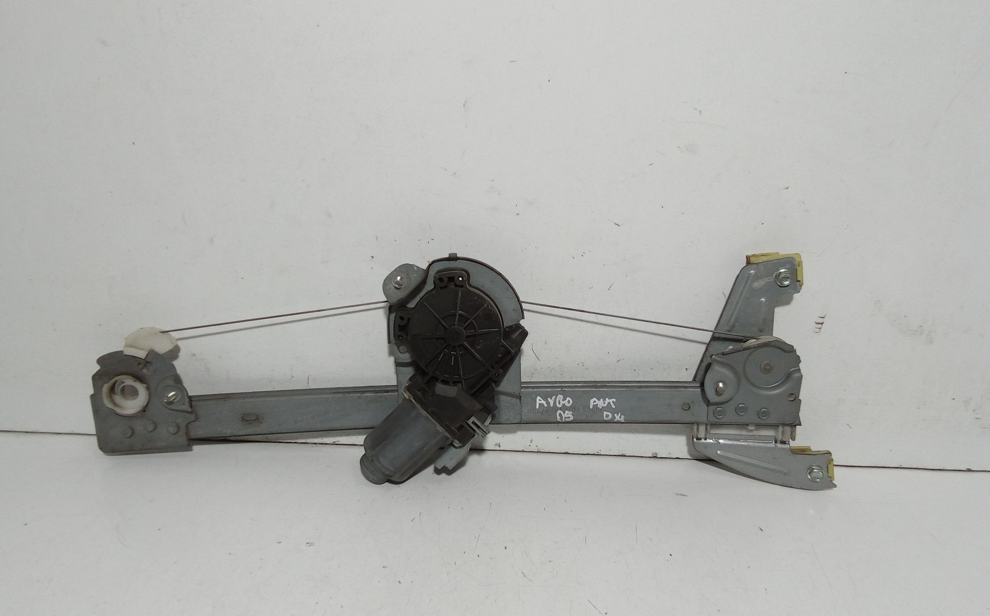 Alzacristallo Porta Ant. Destro 698100H010 Usato