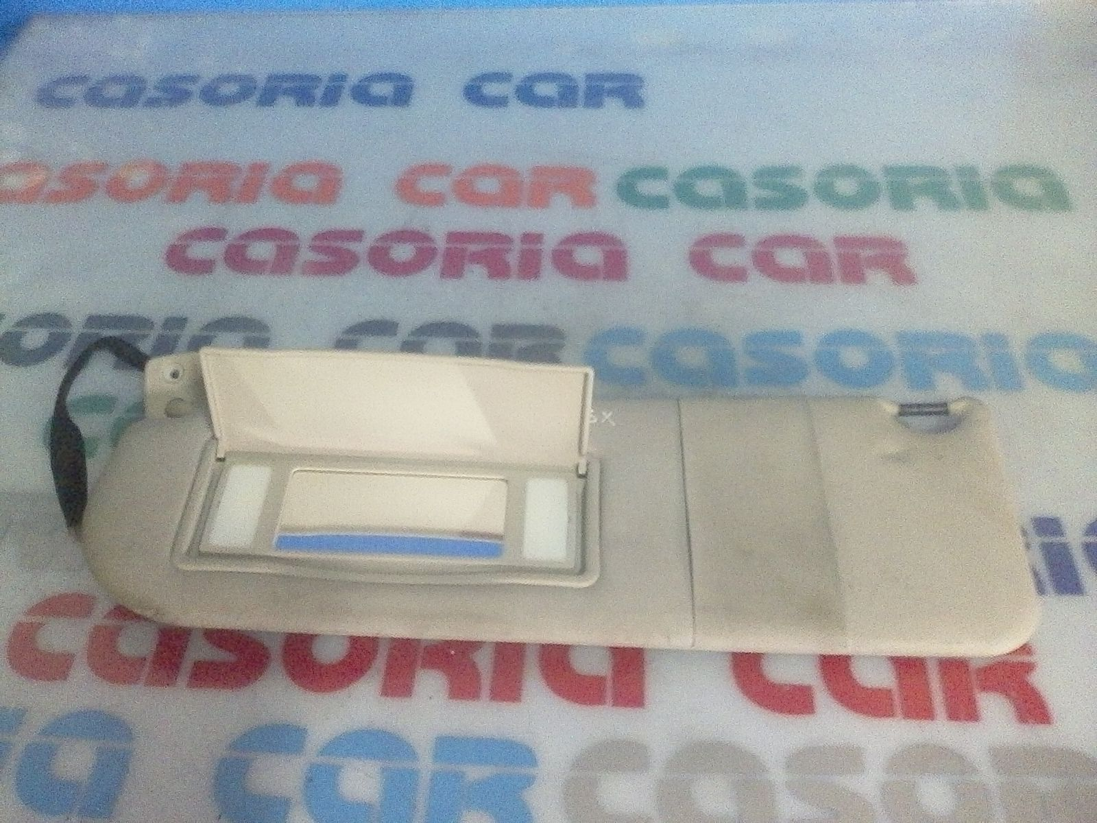 Aletta Parasole Parabrezza Sinistro 9467252077 Usato