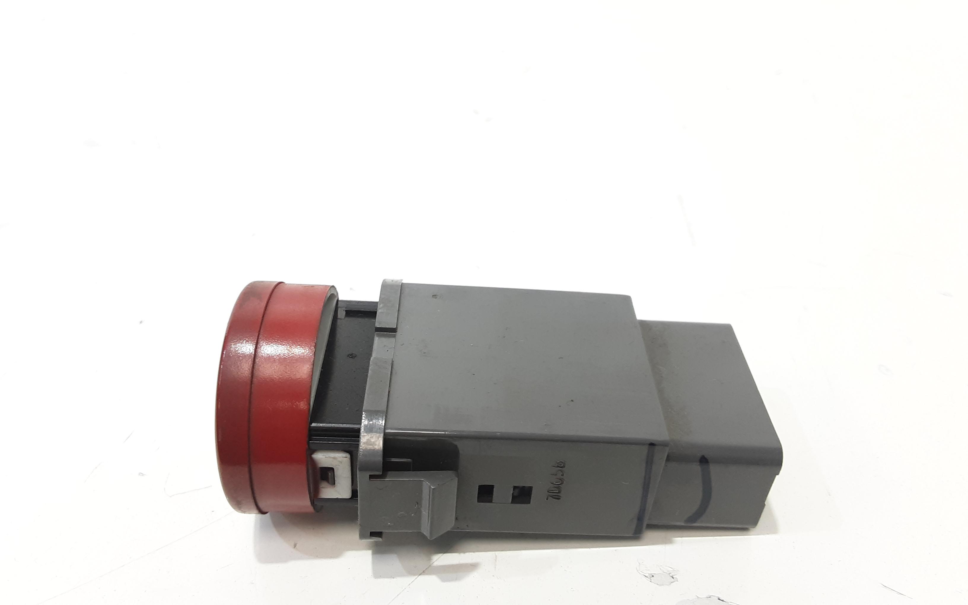 Interruttore Luci Emergenza 96602502 Usato