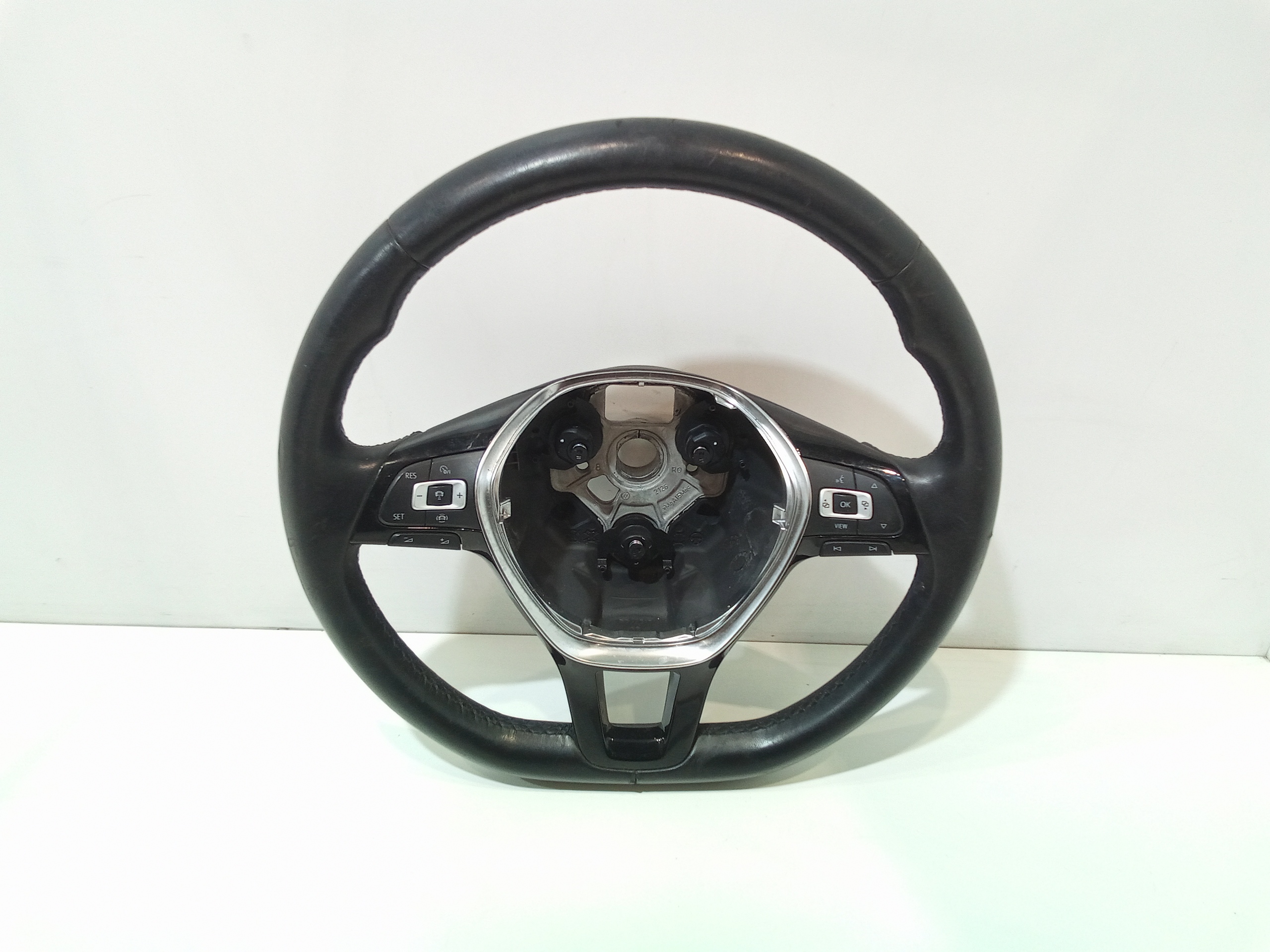 Volante 5G0419091ESCPU Usato