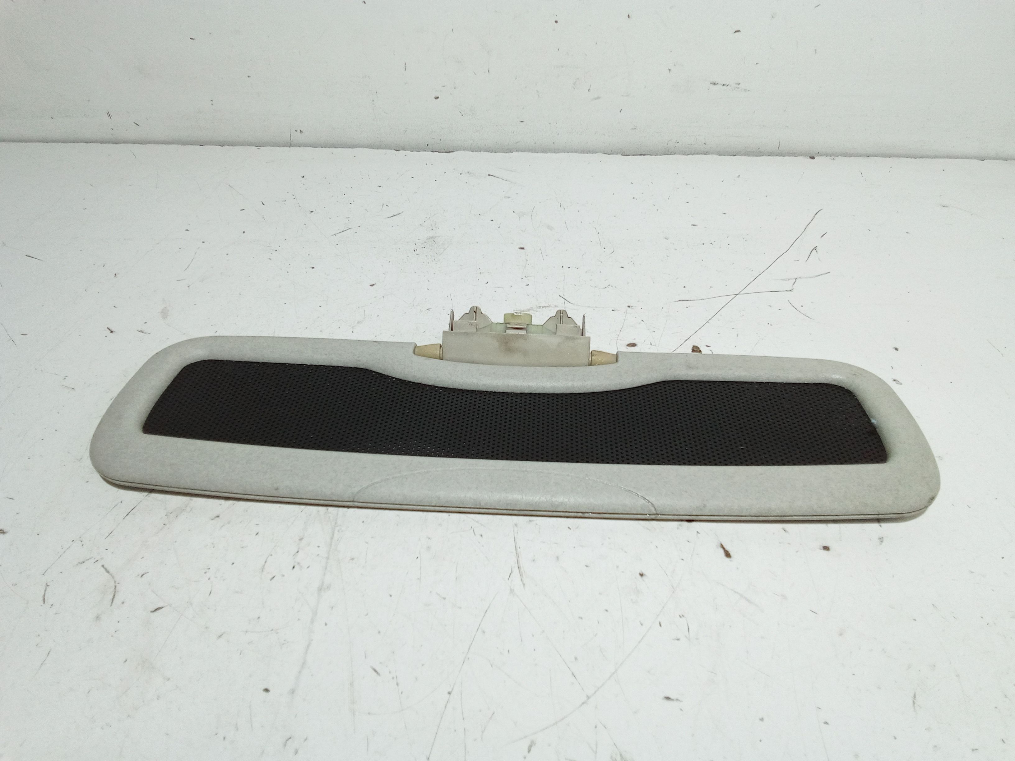 Aletta Parasole Parabrezza Sinistro Q0000705V008C24A00 Usato