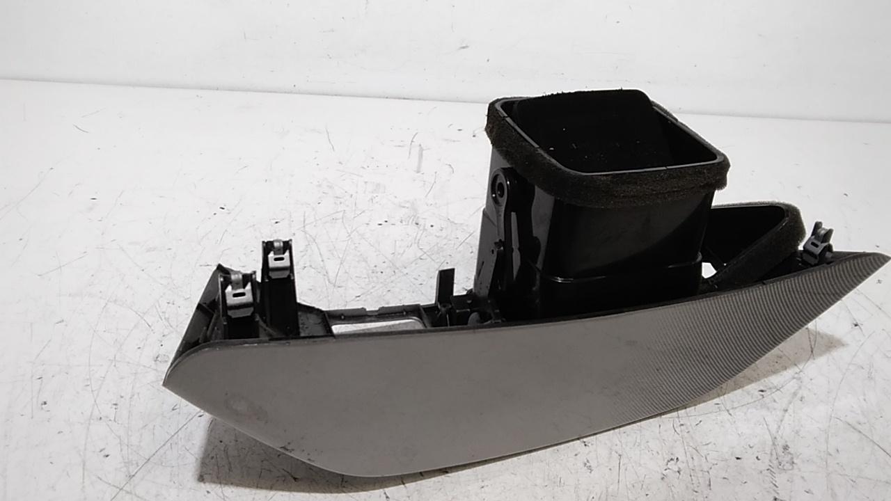 Condotto Aria Bocchette Lat. Cruscotto Sinistro Usato