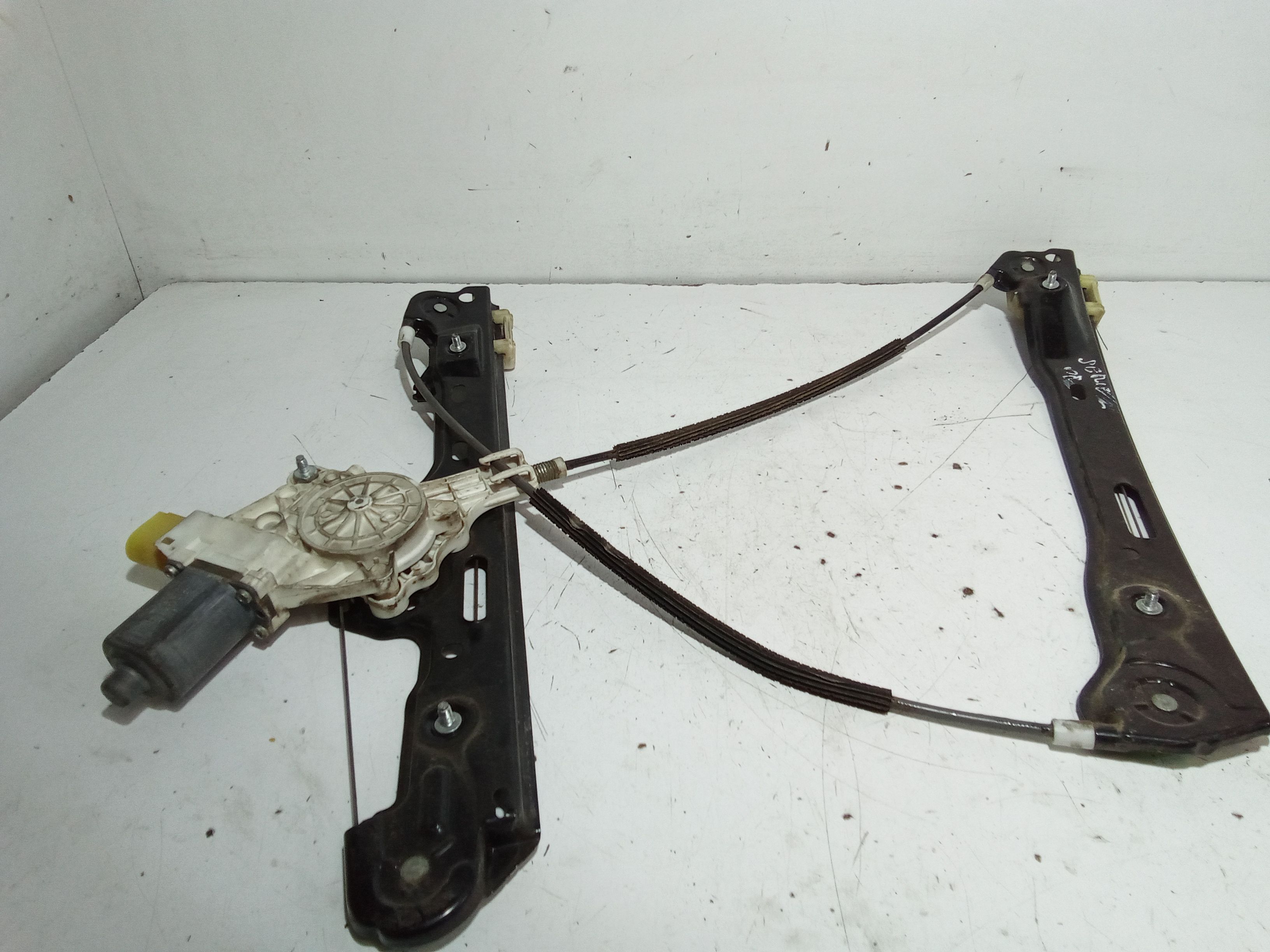 Alzacristallo Porta Ant. Destro Usato