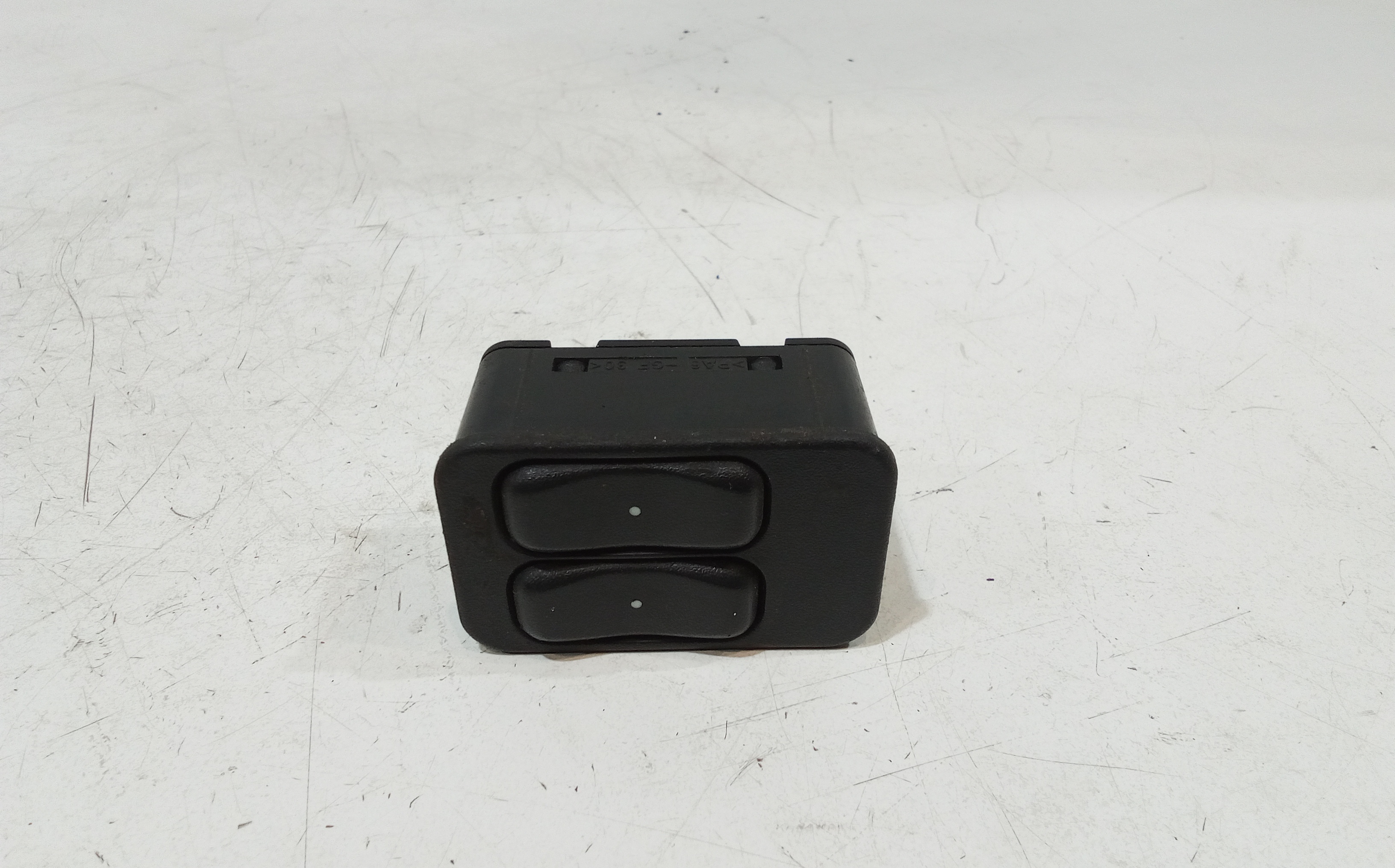 Interruttore Alzacristalli Porta Ant. Sinistro Usato