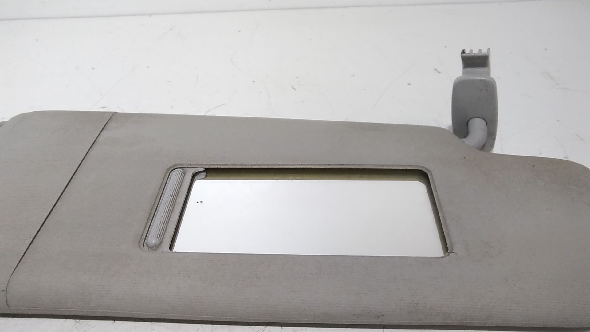 Aletta Parasole Parabrezza Destro 6L0857552F2F4 Usato