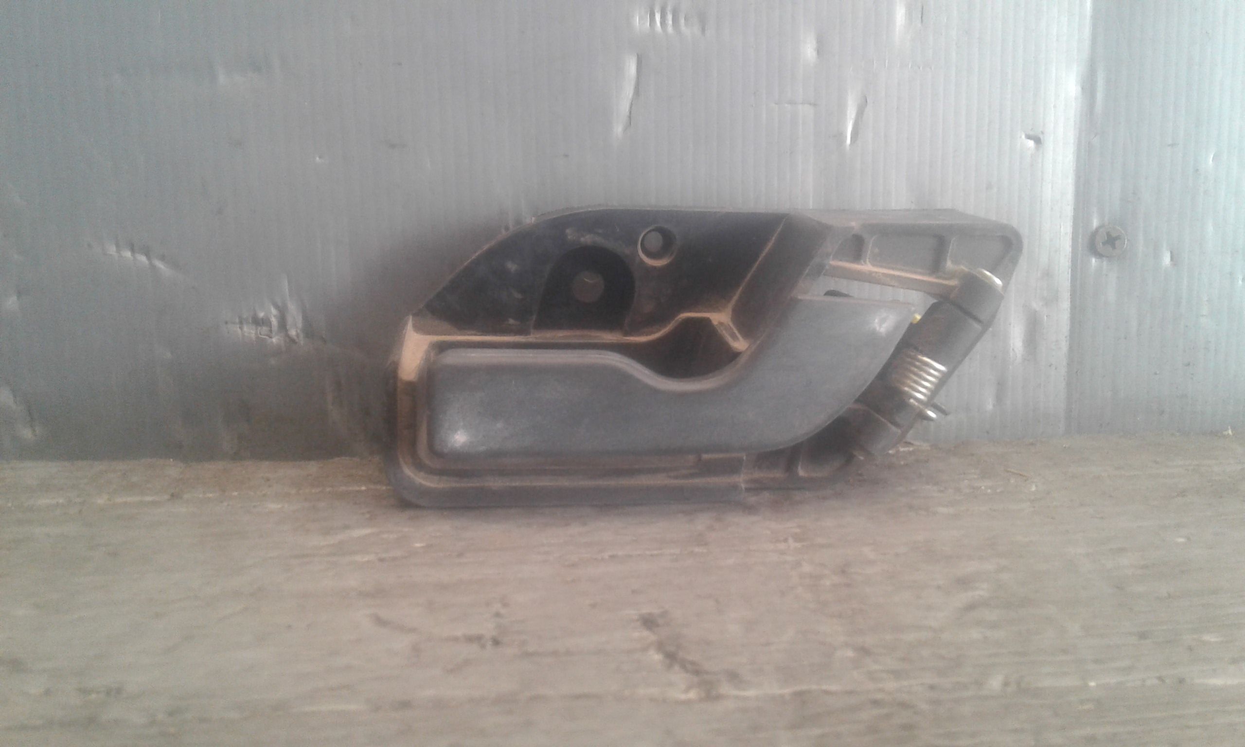 Maniglia Int. Apertura Porta Post. Destro Usato