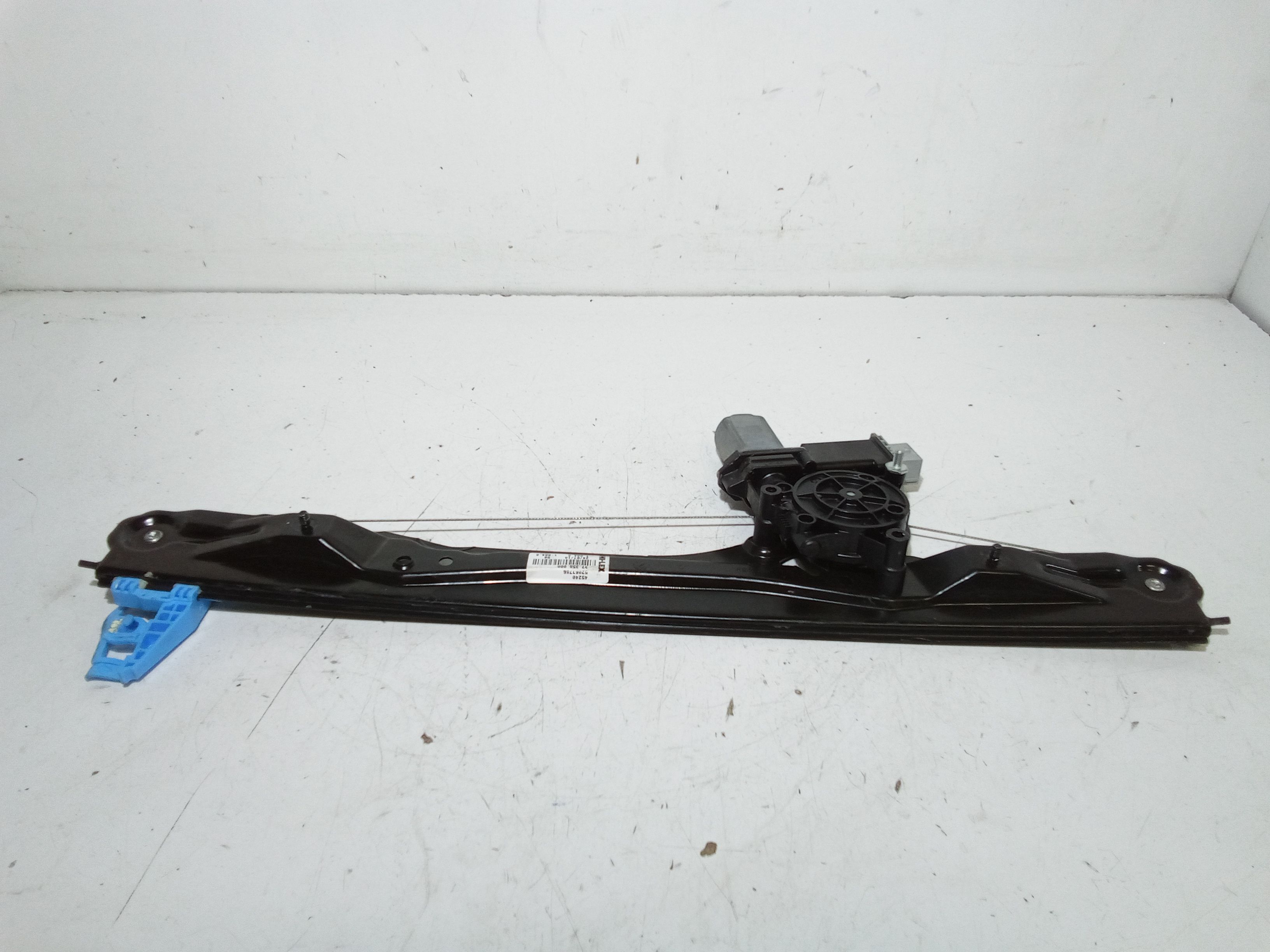 Alzacristallo Porta Ant. Destro Usato