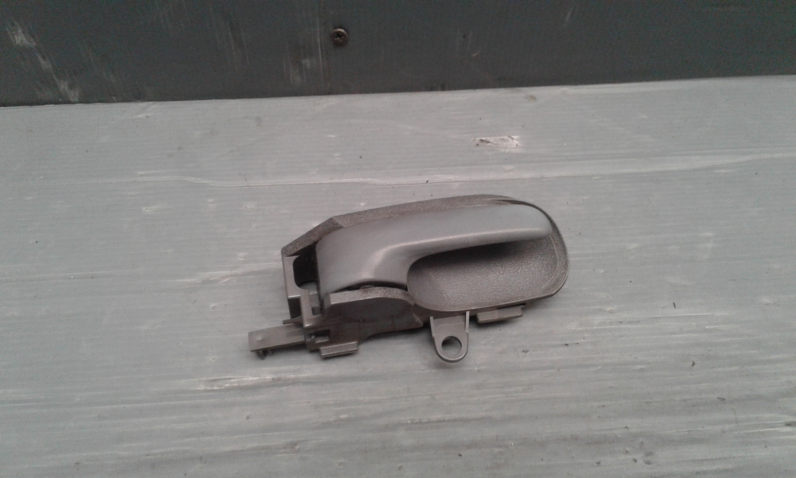 Maniglia Int. Apertura Porta Ant. Destro Usato