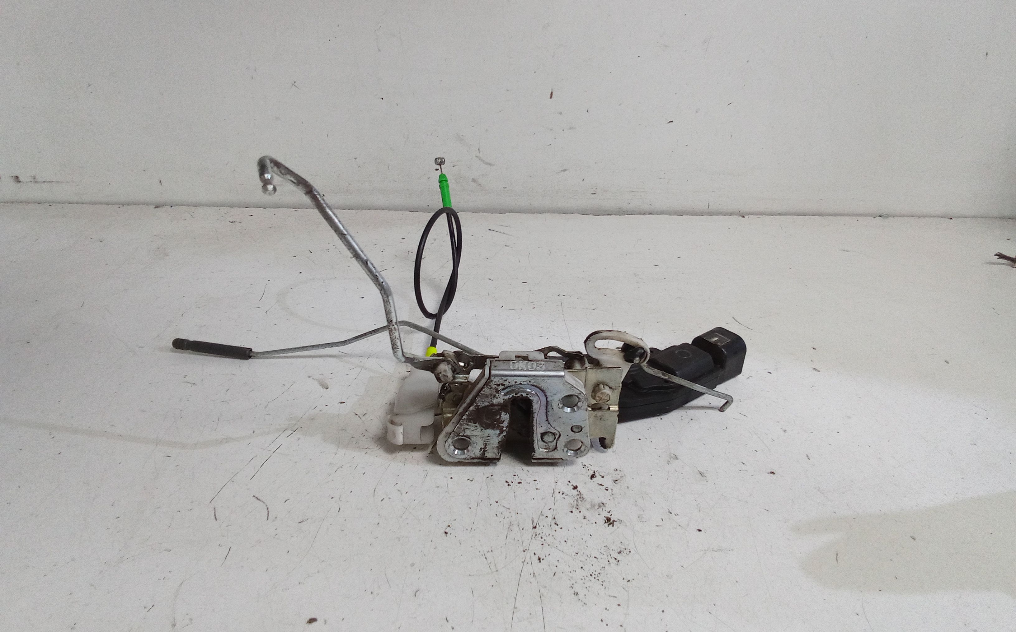 Serratura Porta Ant. Destro 690300H020 Usato