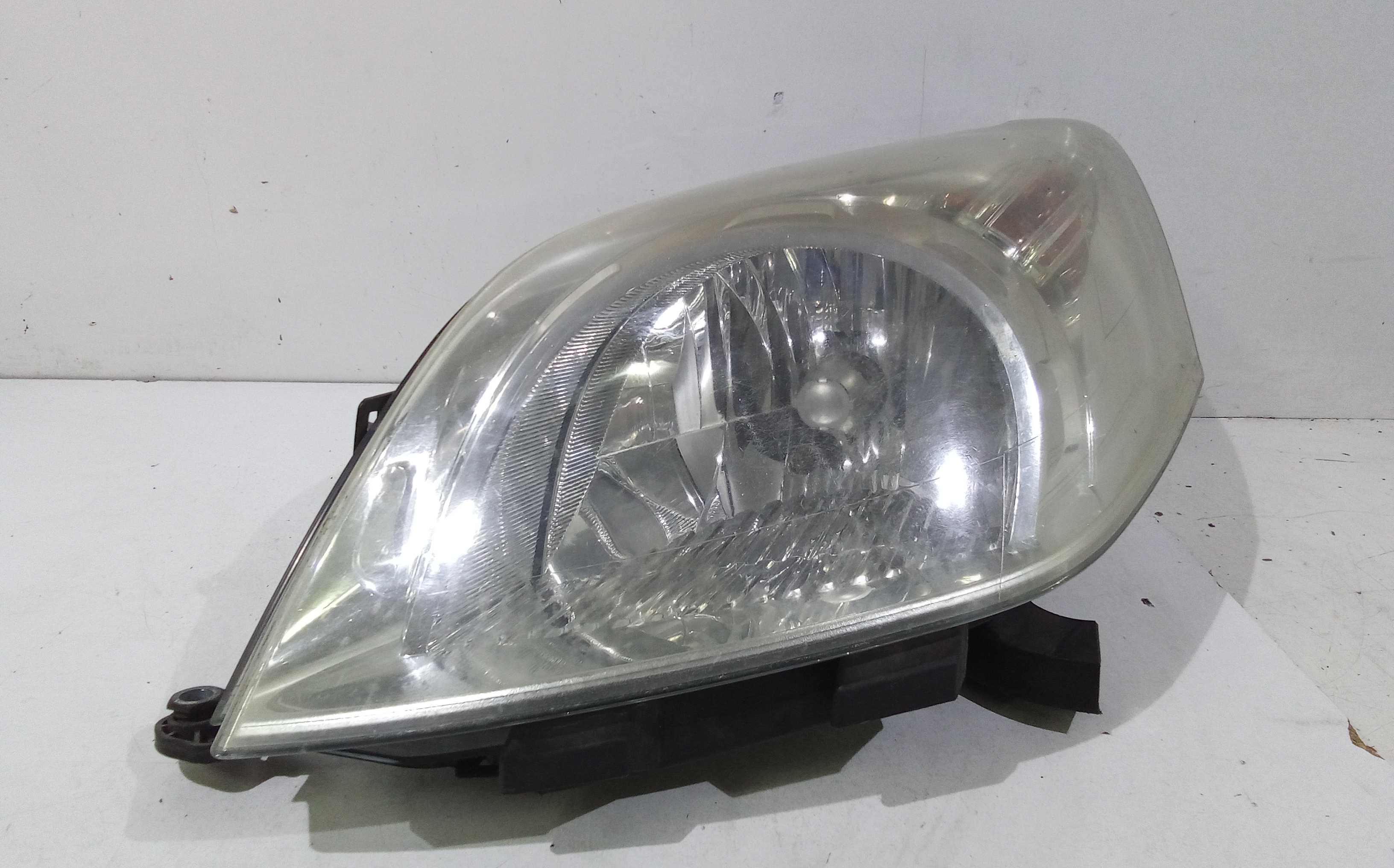 Cornice Proiettore Sinistro Usato