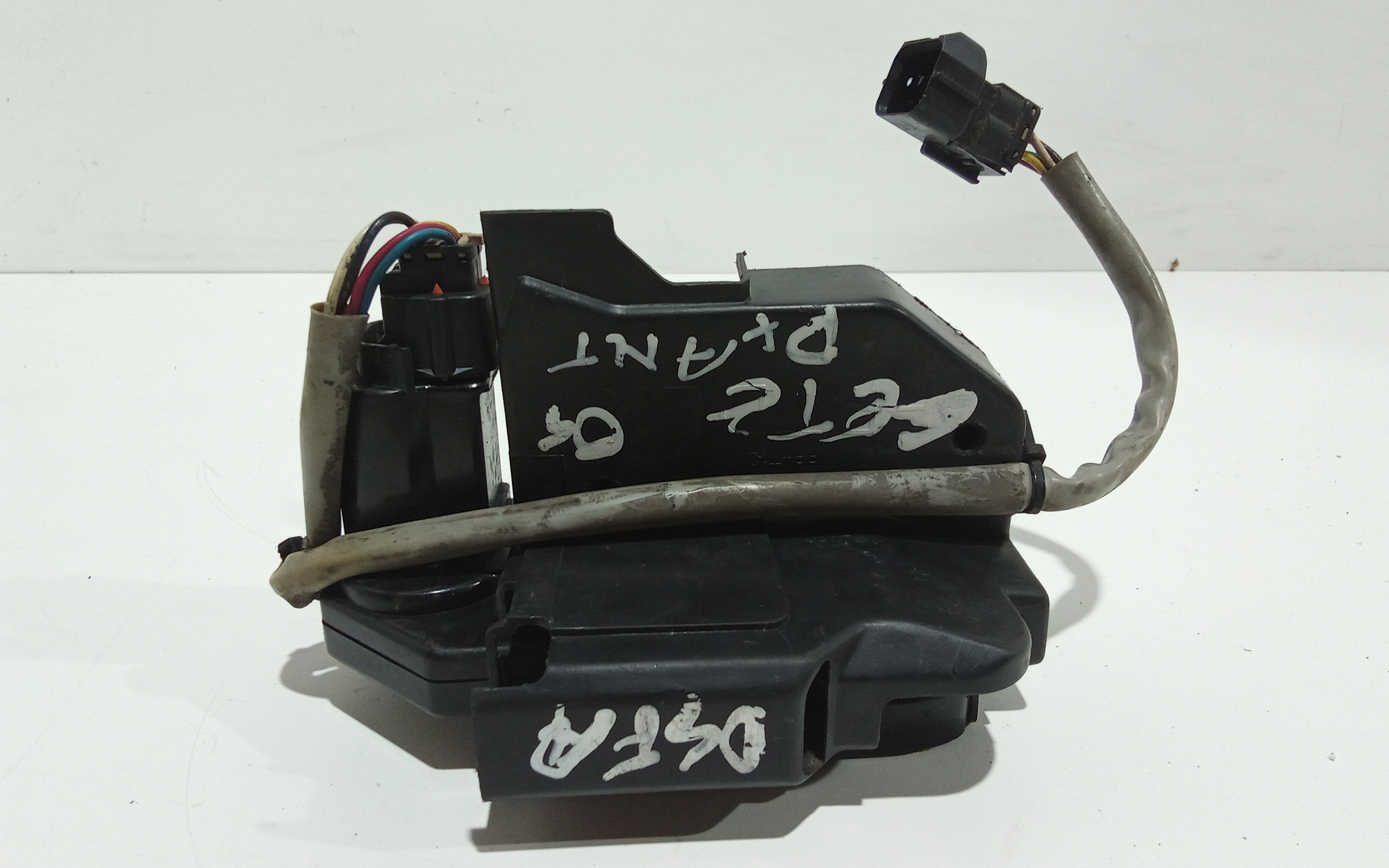 Serratura Porta Ant. Destro 957361C000 Usato