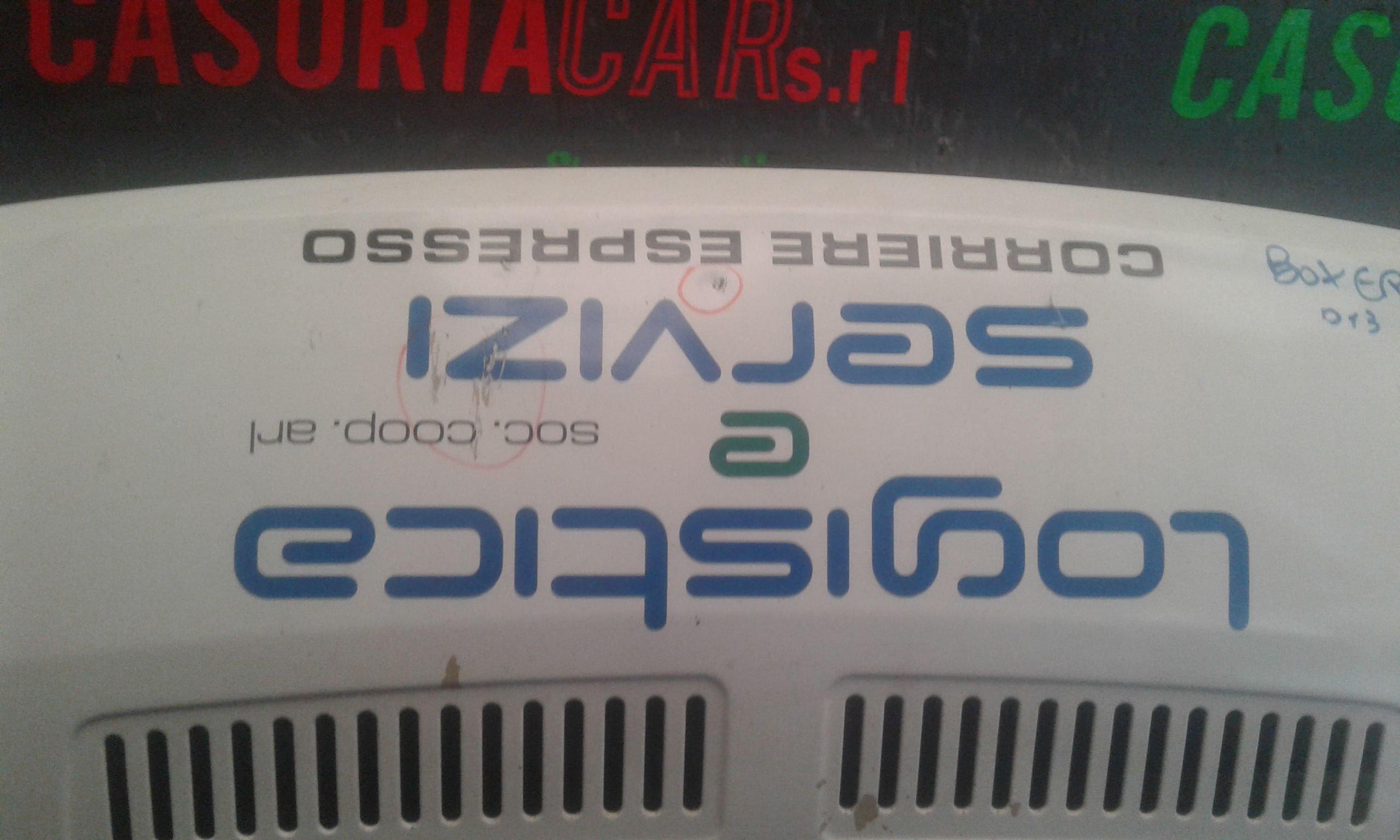 Cofano Ant. 1612246980 Usato