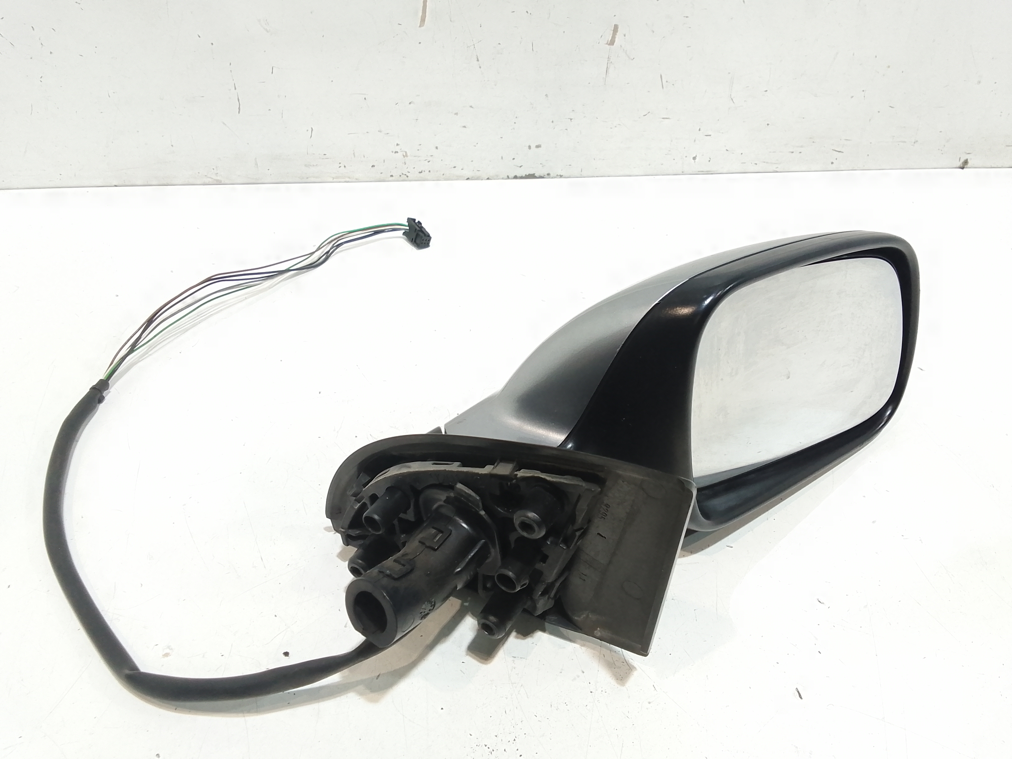 Retrovisore Est. Destro 8149CA Usato