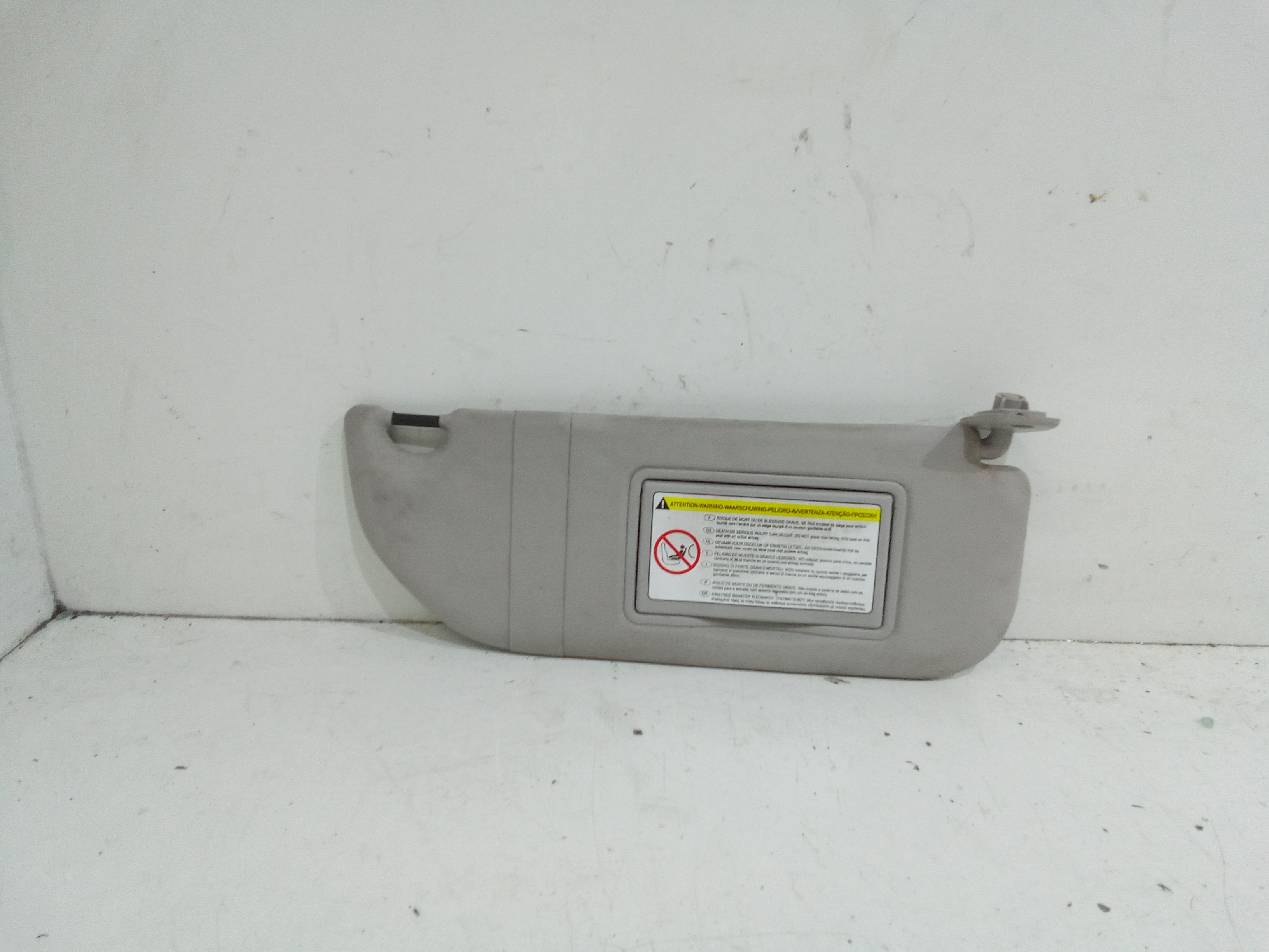 Aletta Parasole Parabrezza Destro Usato