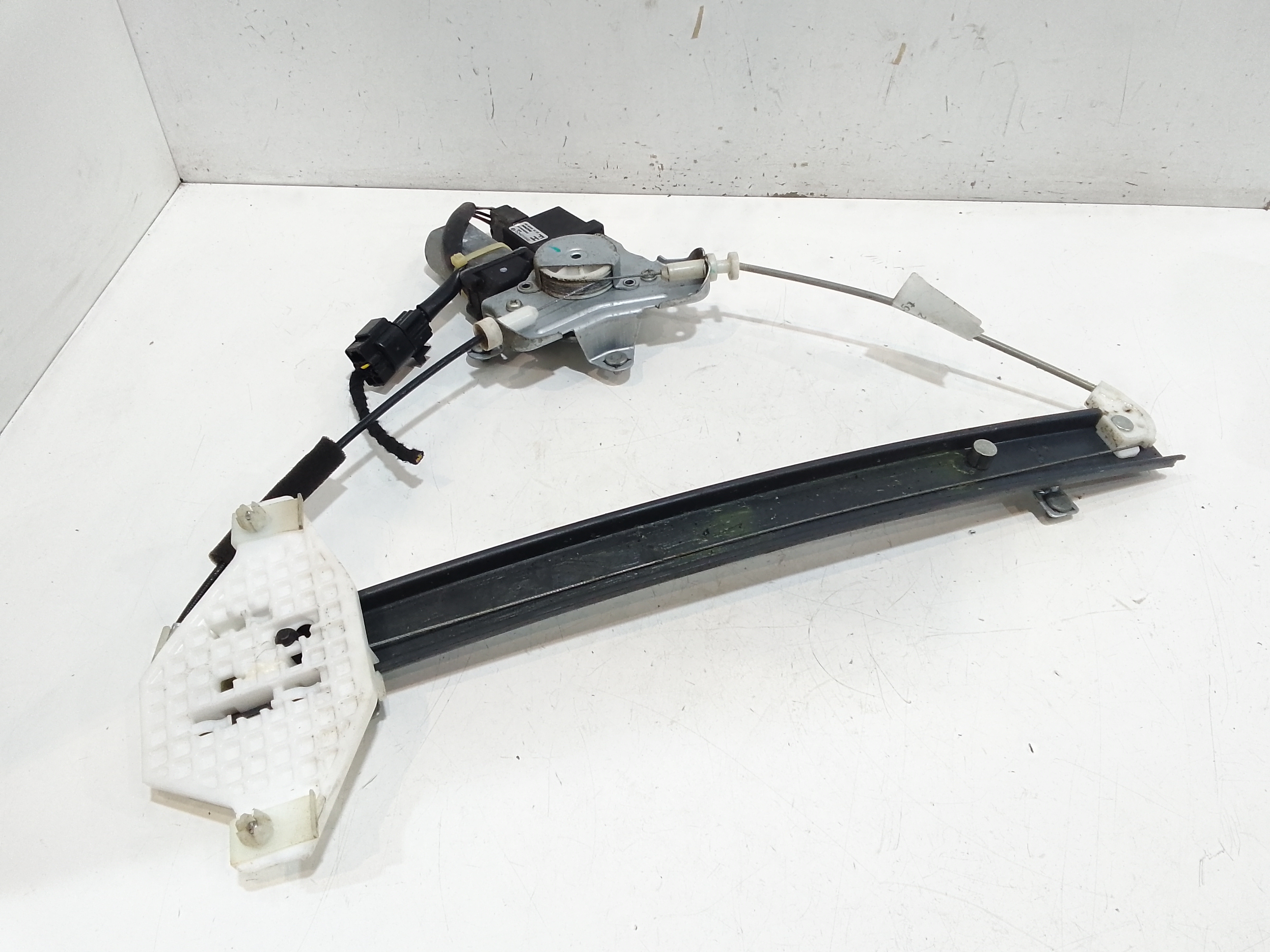 Alzacristallo Porta Post. Destro Usato