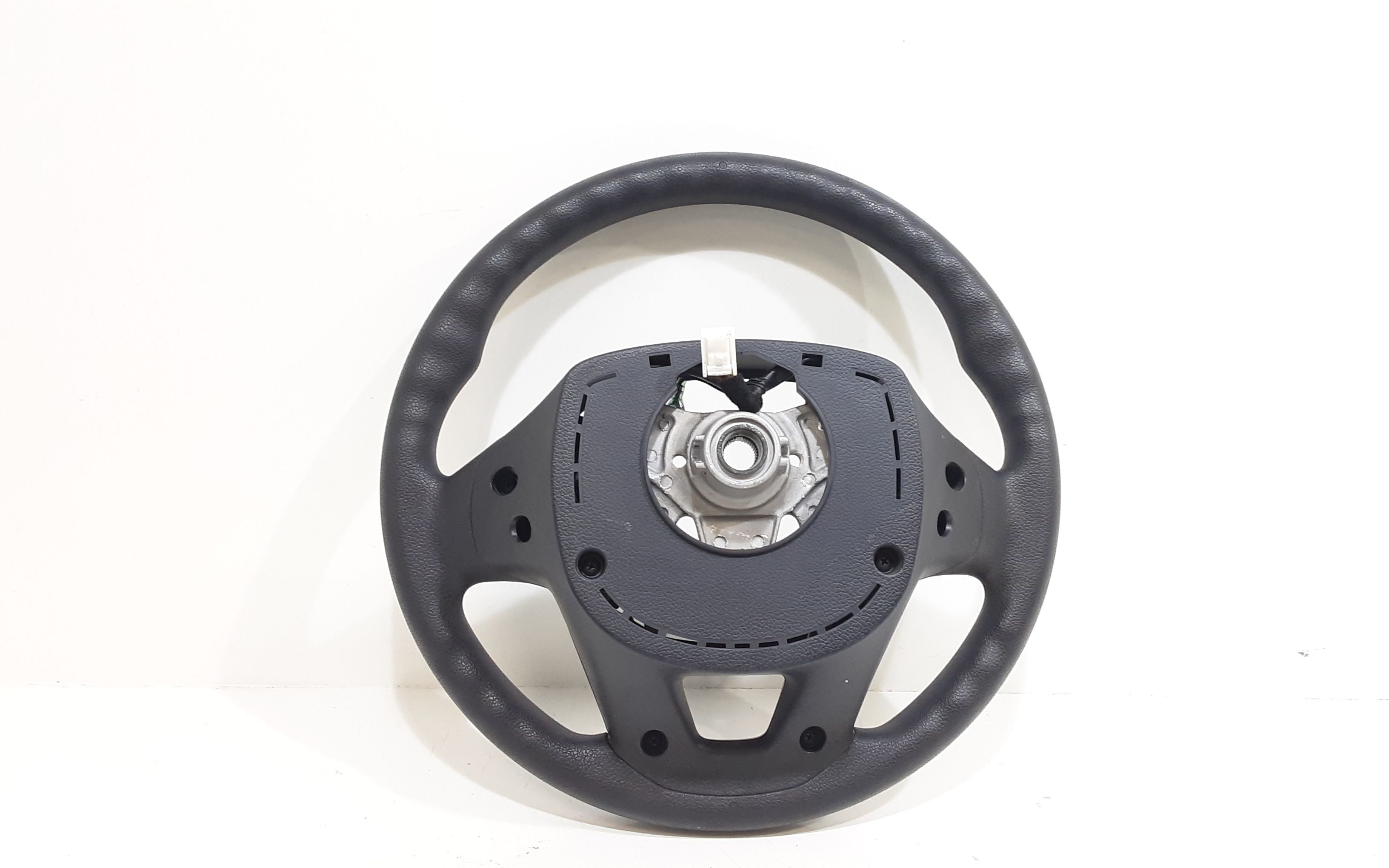 Volante 561201W000HU Usato