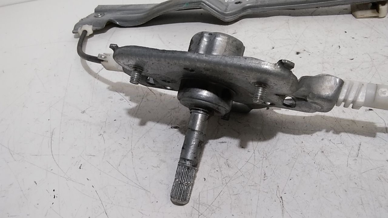 Alzacristallo Porta Post. Destro 8200219259 Usato