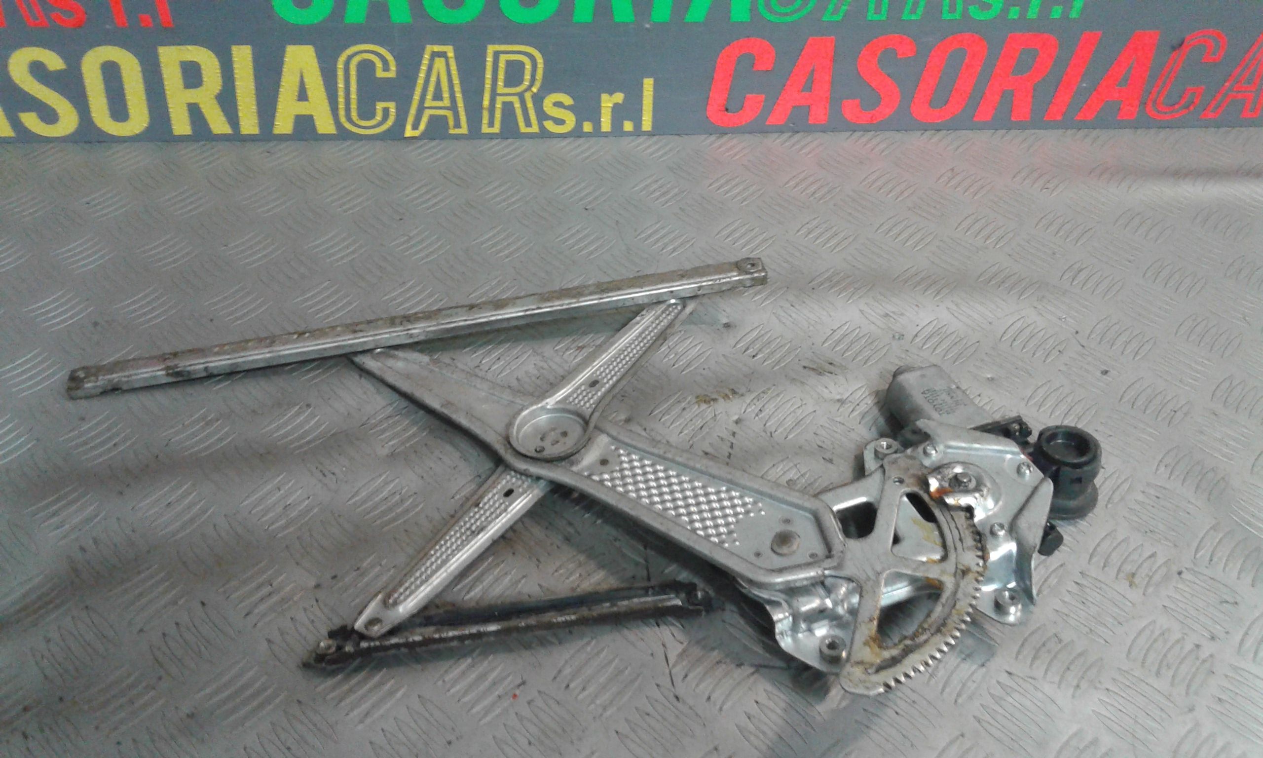 Alzacristallo Porta Ant. Destro 6980152010 Usato