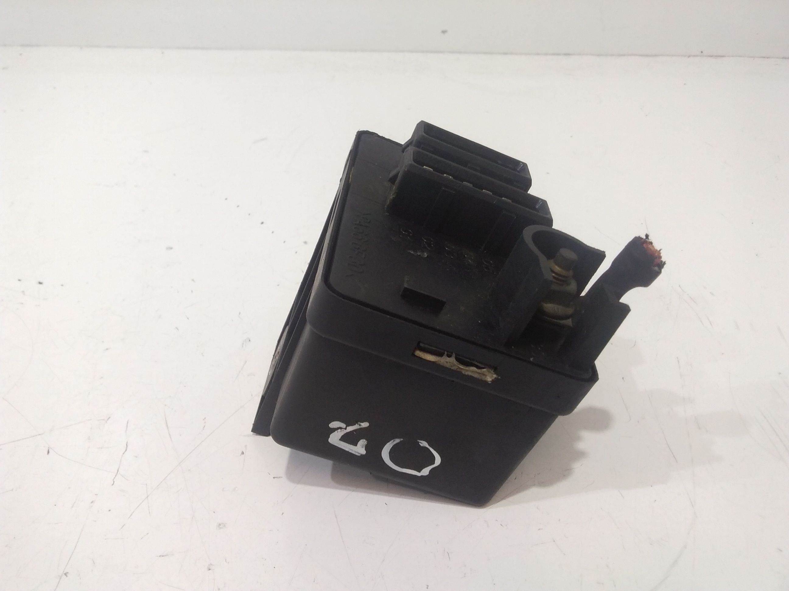 Relè Preriscaldamento Candelette 46349347 Usato