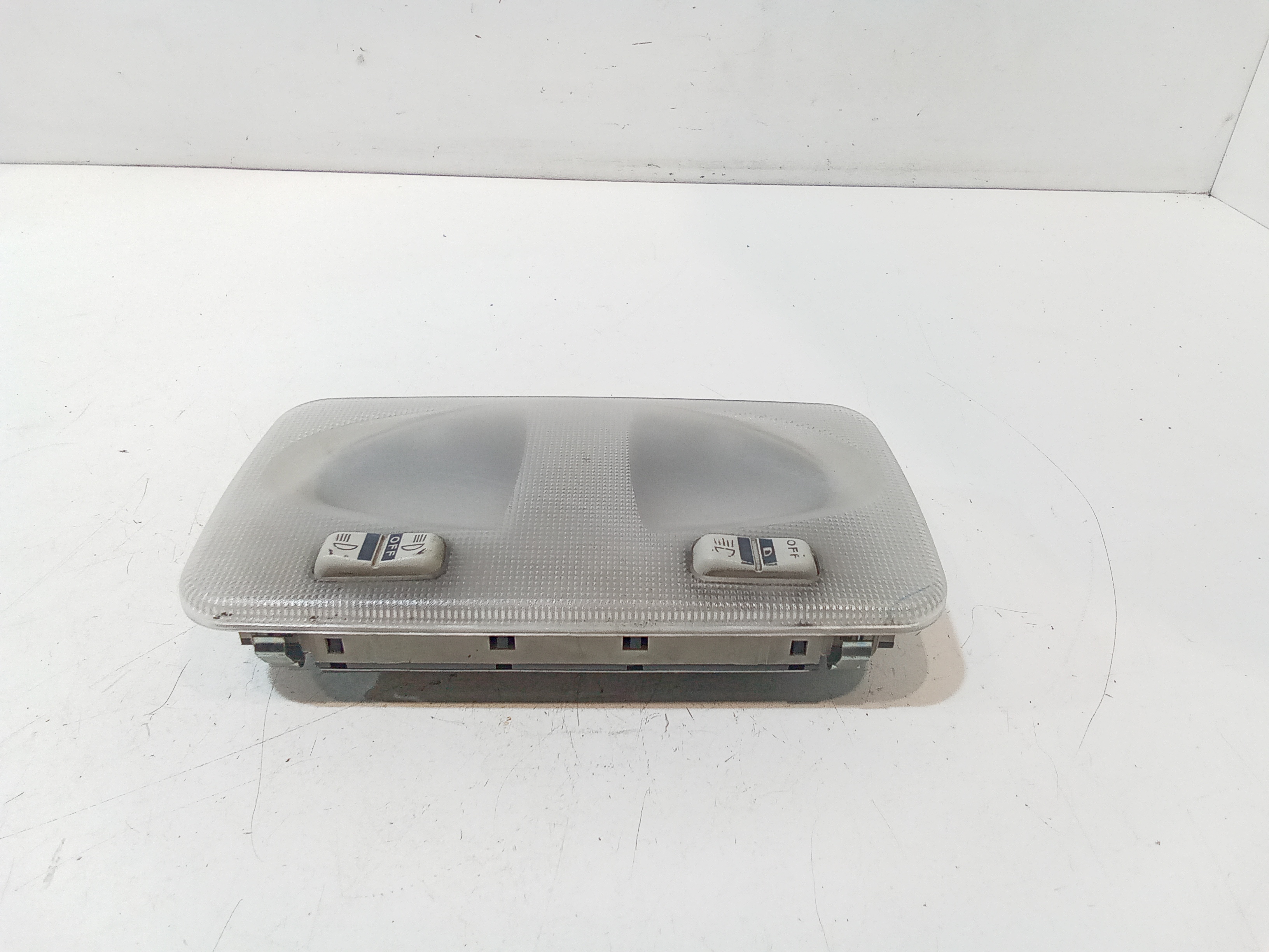 Luce Cortesia Ant. Tetto Usato