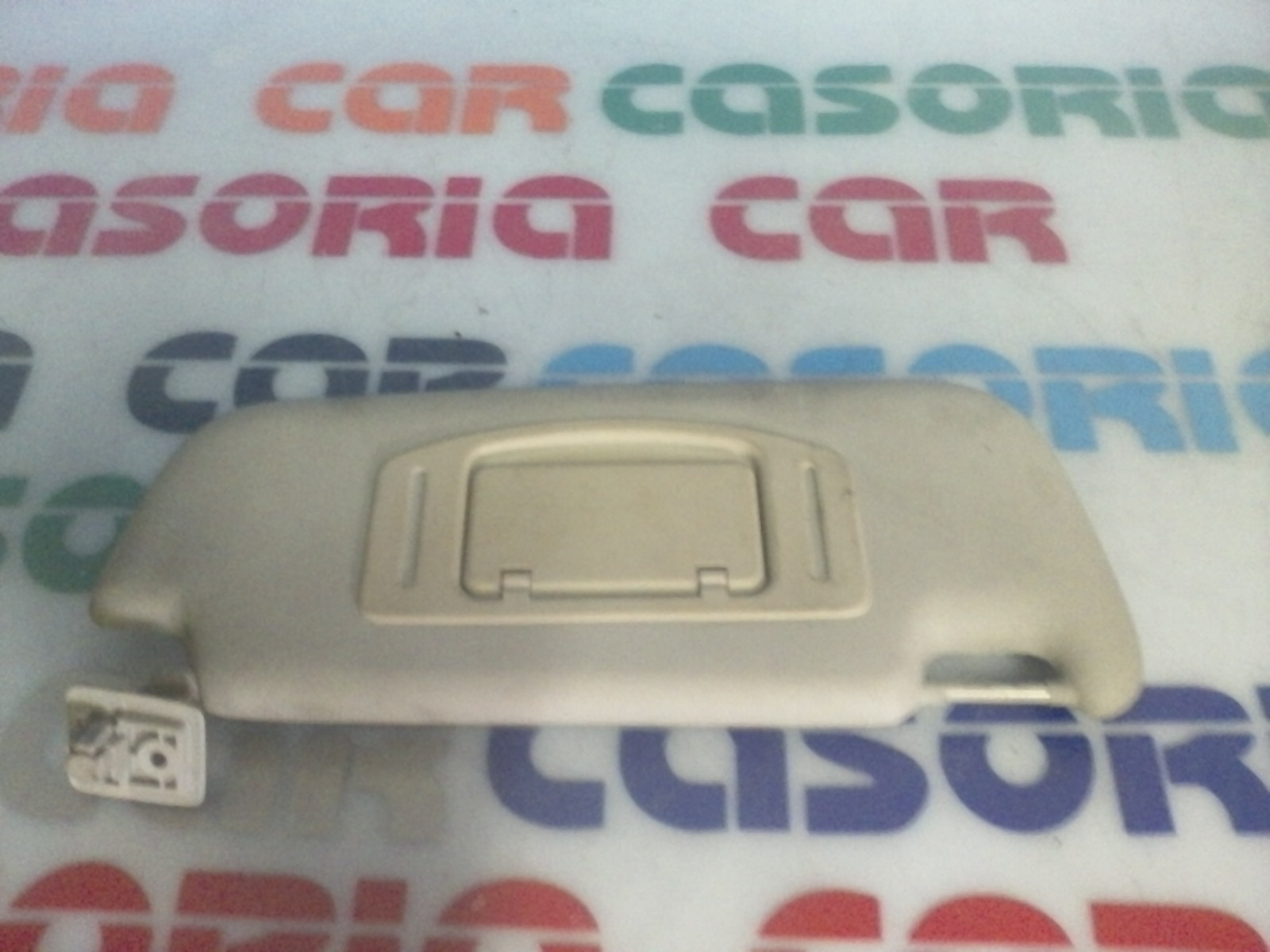 Aletta Parasole Parabrezza Sinistro A4548100910CH0A Usato