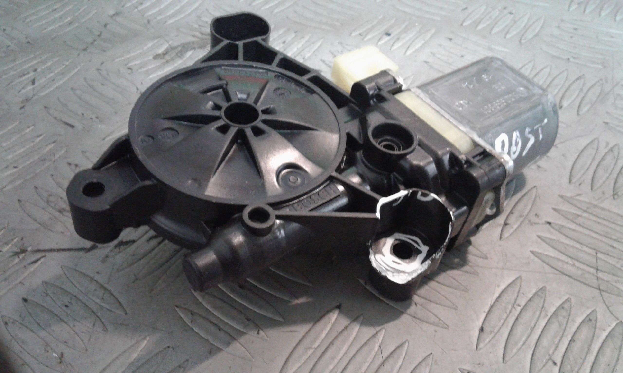 Motorino Alzacristallo Porta Post. Sinistro 5Q0959407DA03 Usato