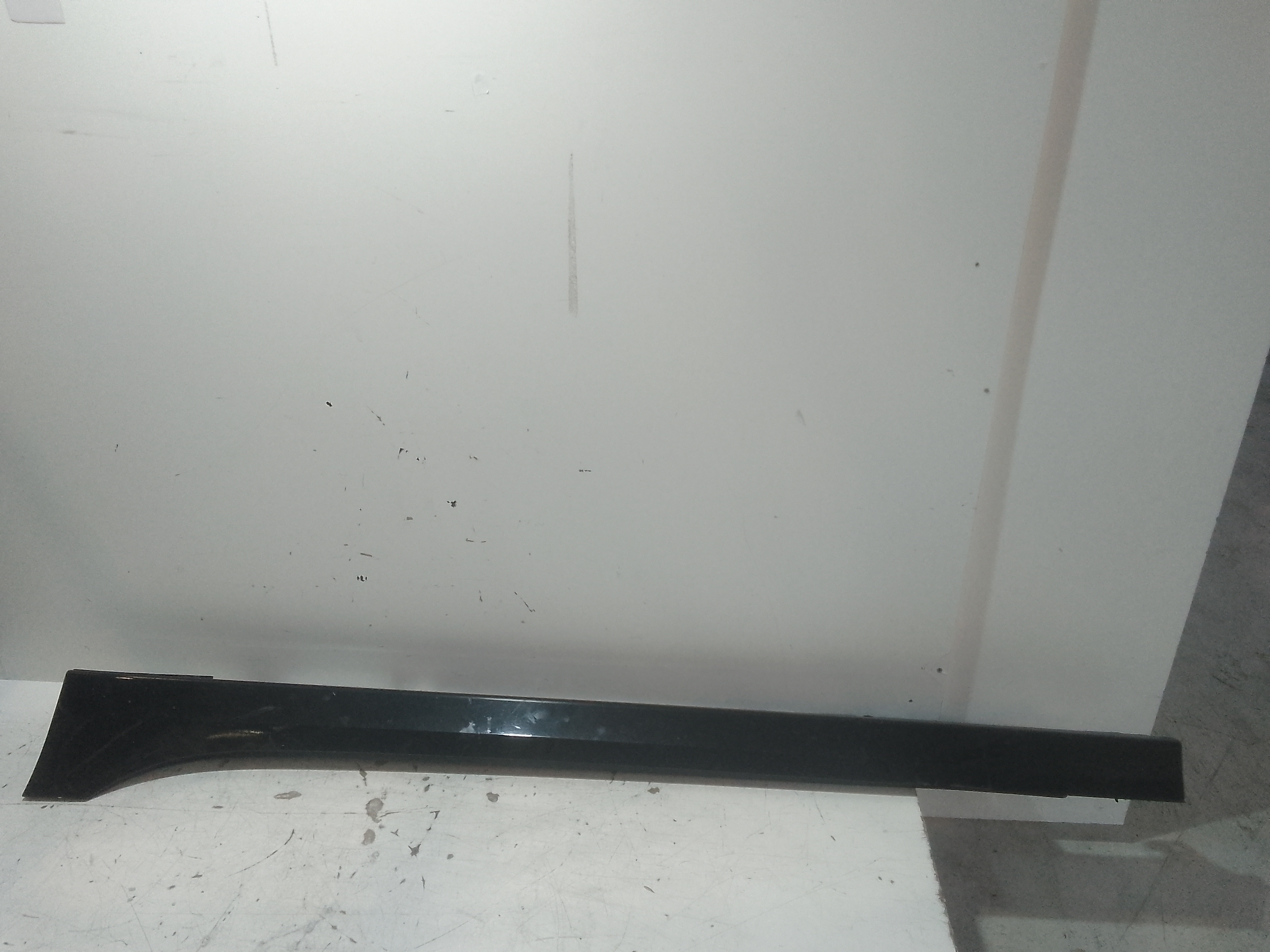 Modanatura Sottoporta Sinistro 51129881574 Usato