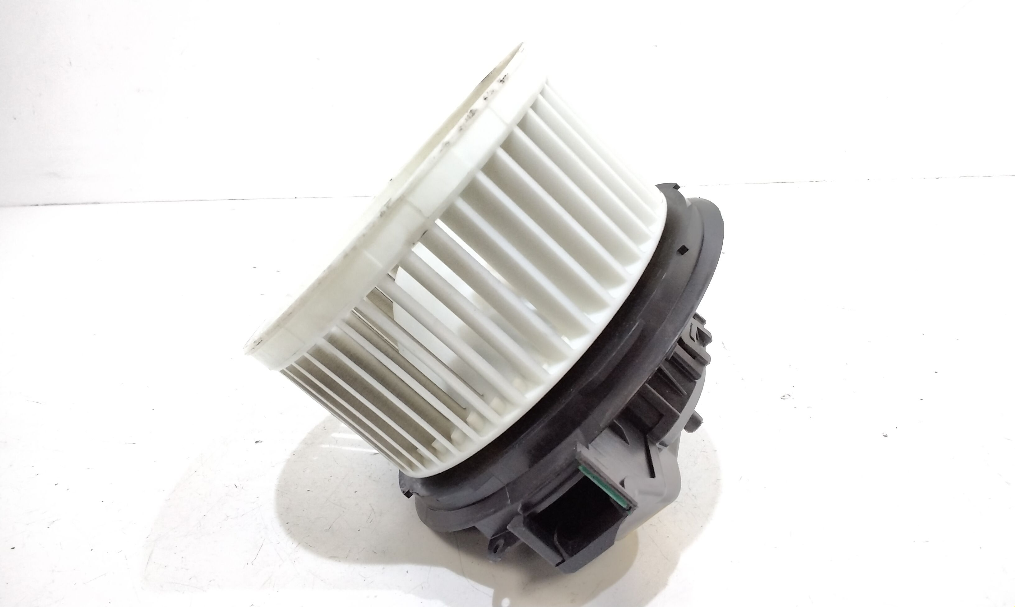 Motorino Ventilazione Abitacolo 12E820015 Usato