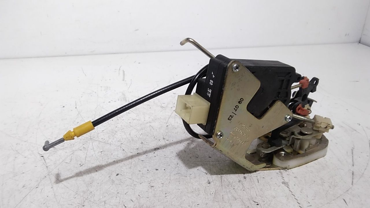 Serratura Porta Post. Sinistro D06173310B09 Usato