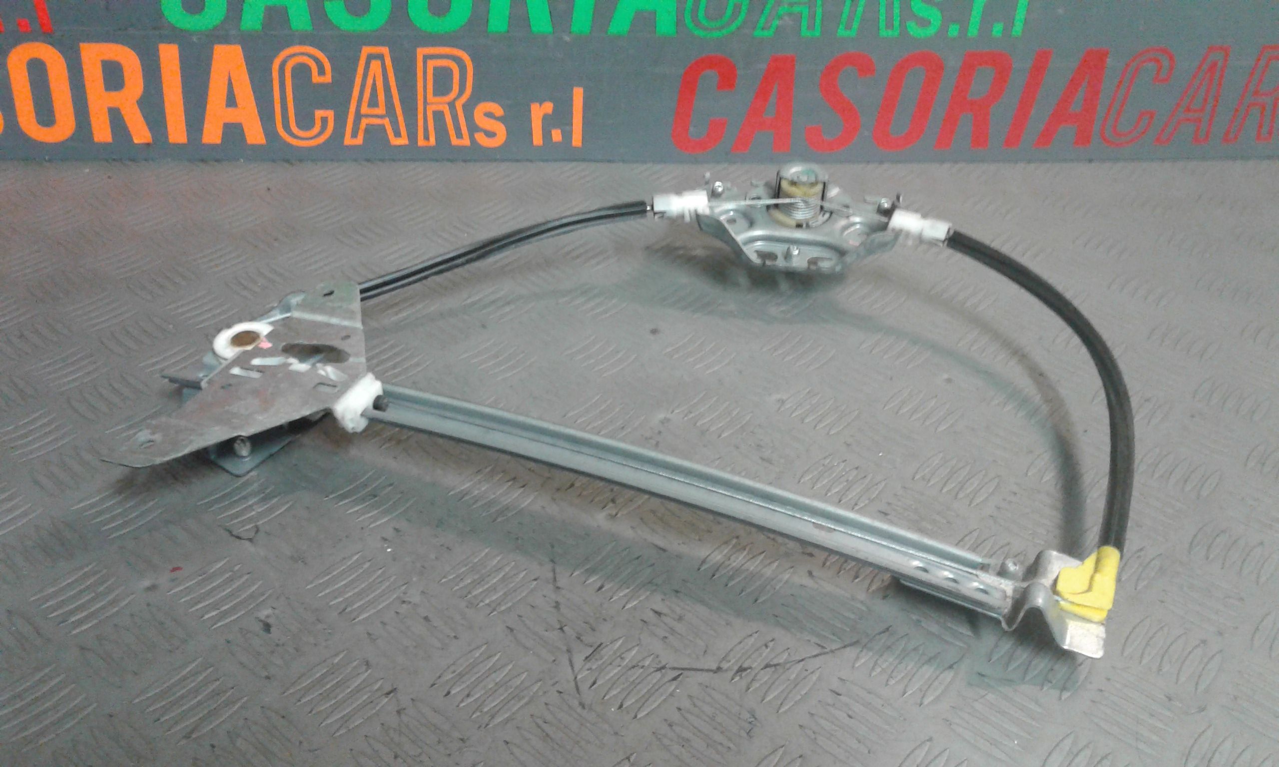 Alzacristallo Porta Post. Destro Usato