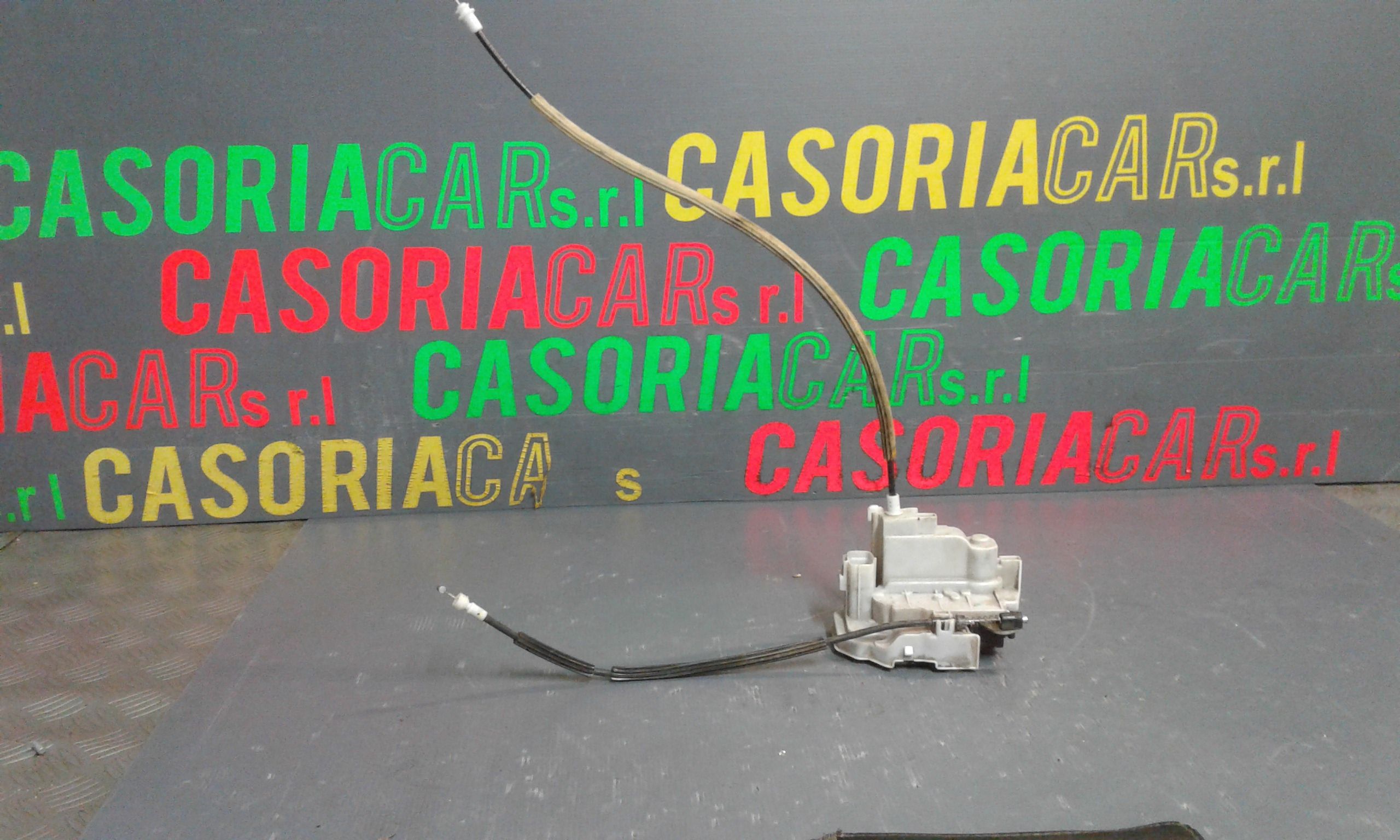 Serratura Porta Ant. Destro 51931416 Usato