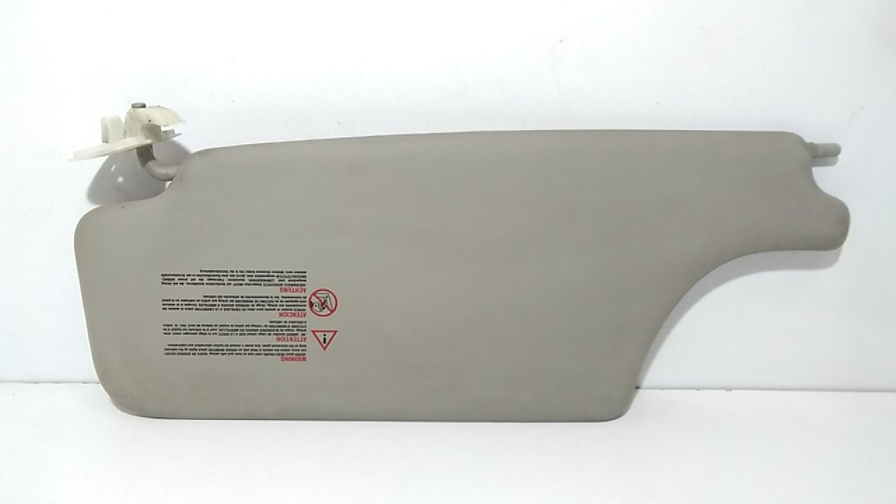 Aletta Parasole Parabrezza Destro 8200213199 Usato