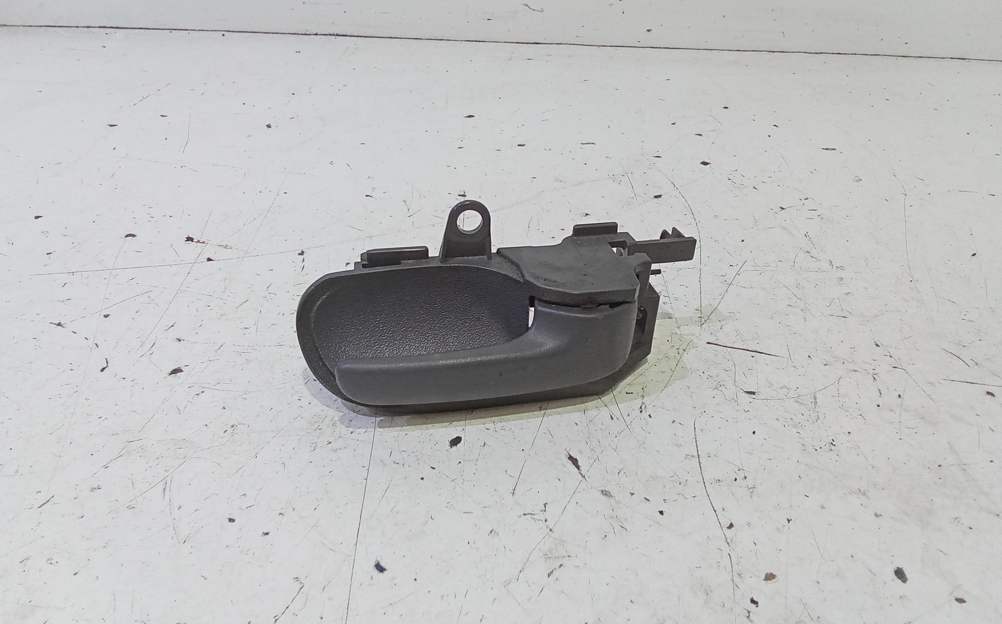 Maniglia Int. Apertura Porta Ant. Destro Usato