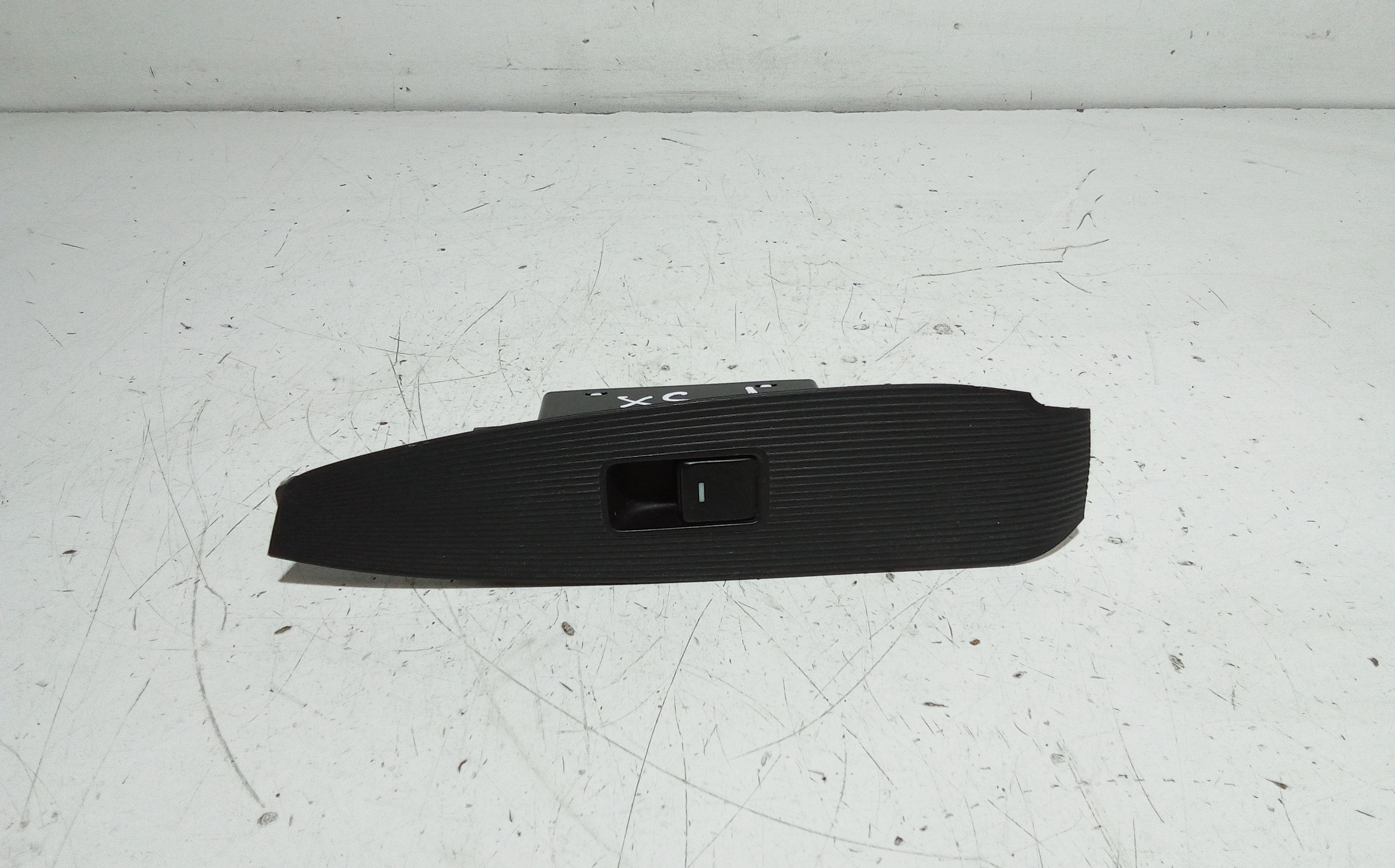 Interruttore Alzacristalli Porta Ant. Destro Usato