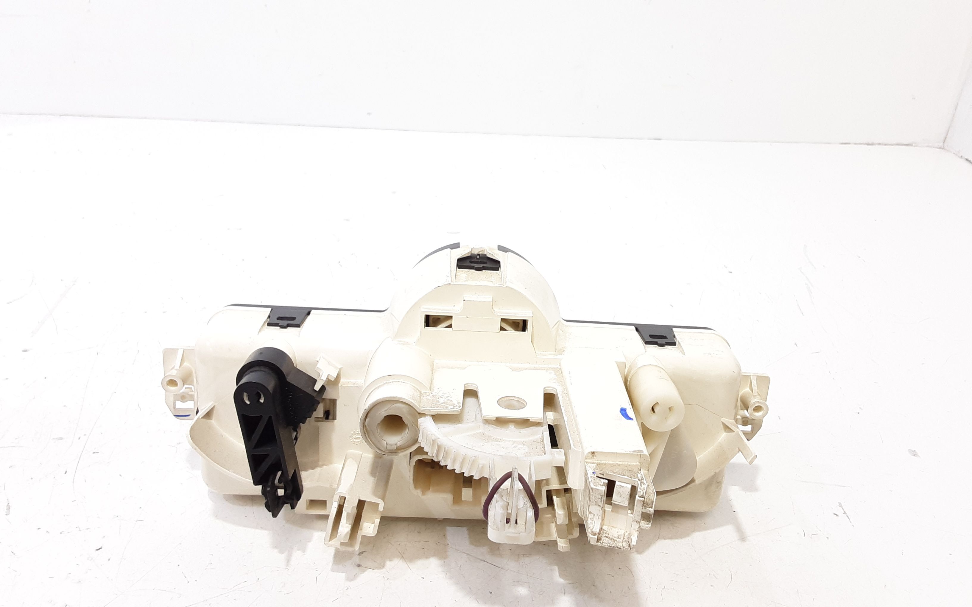 Blocco Comando Climatizzazione 7701070473 Usato