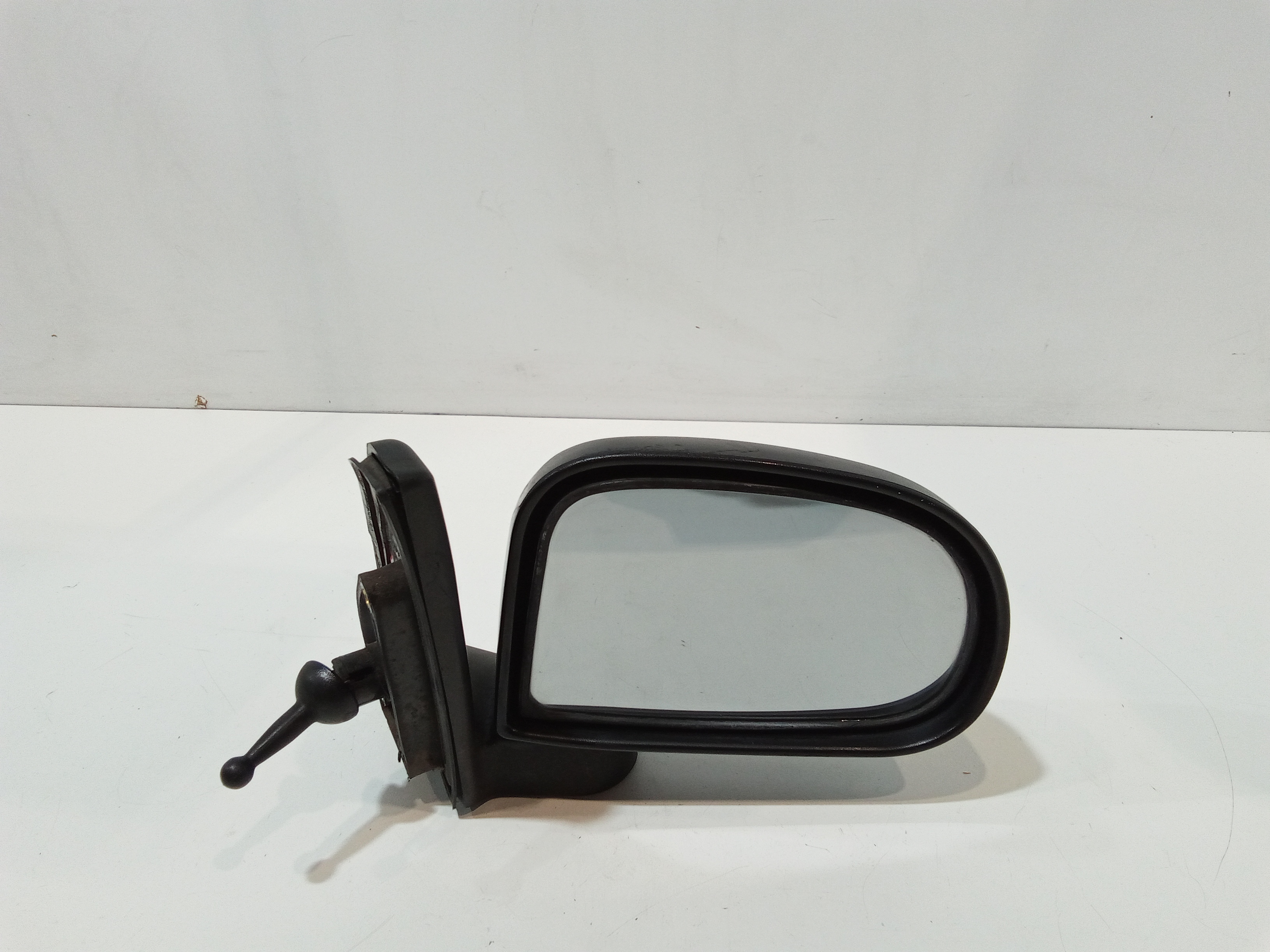 Retrovisore Est. Destro Usato