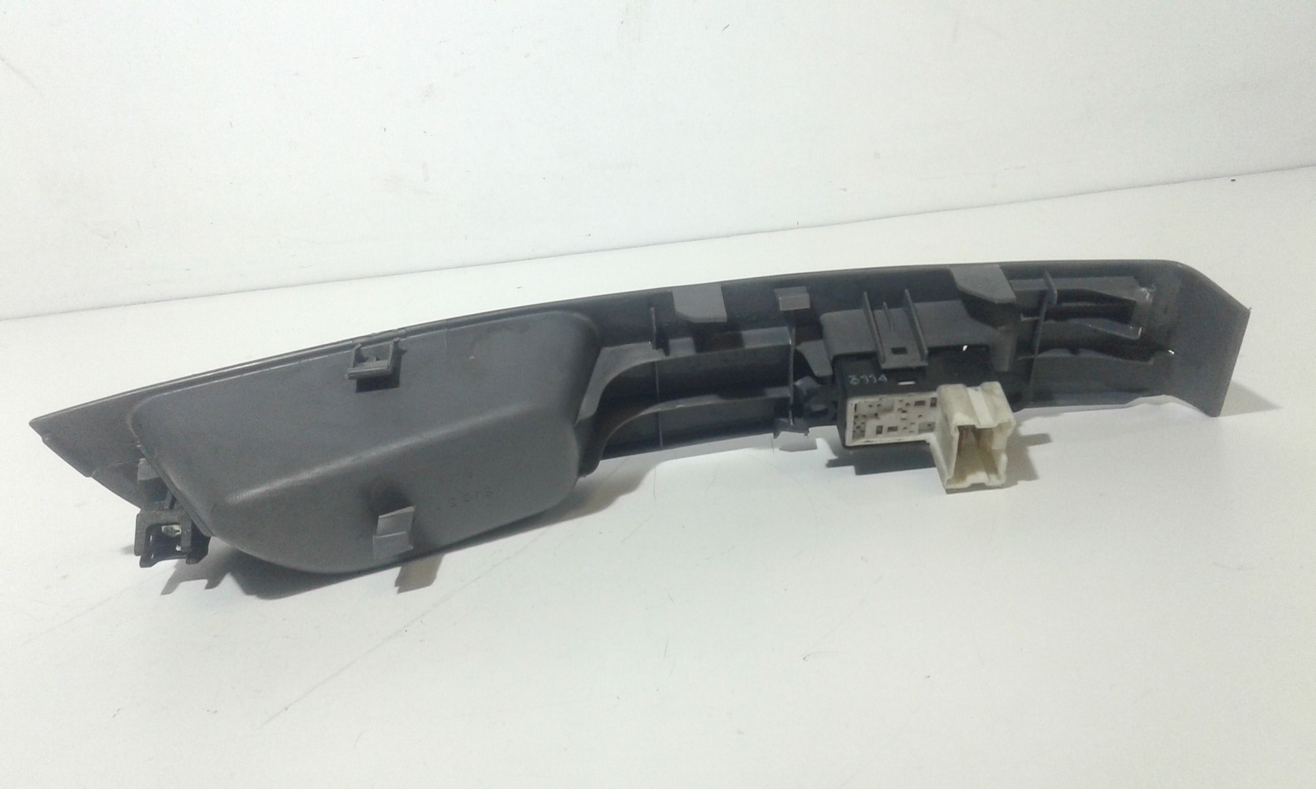 Interruttore Alzacristalli Porta Ant. Destro Usato