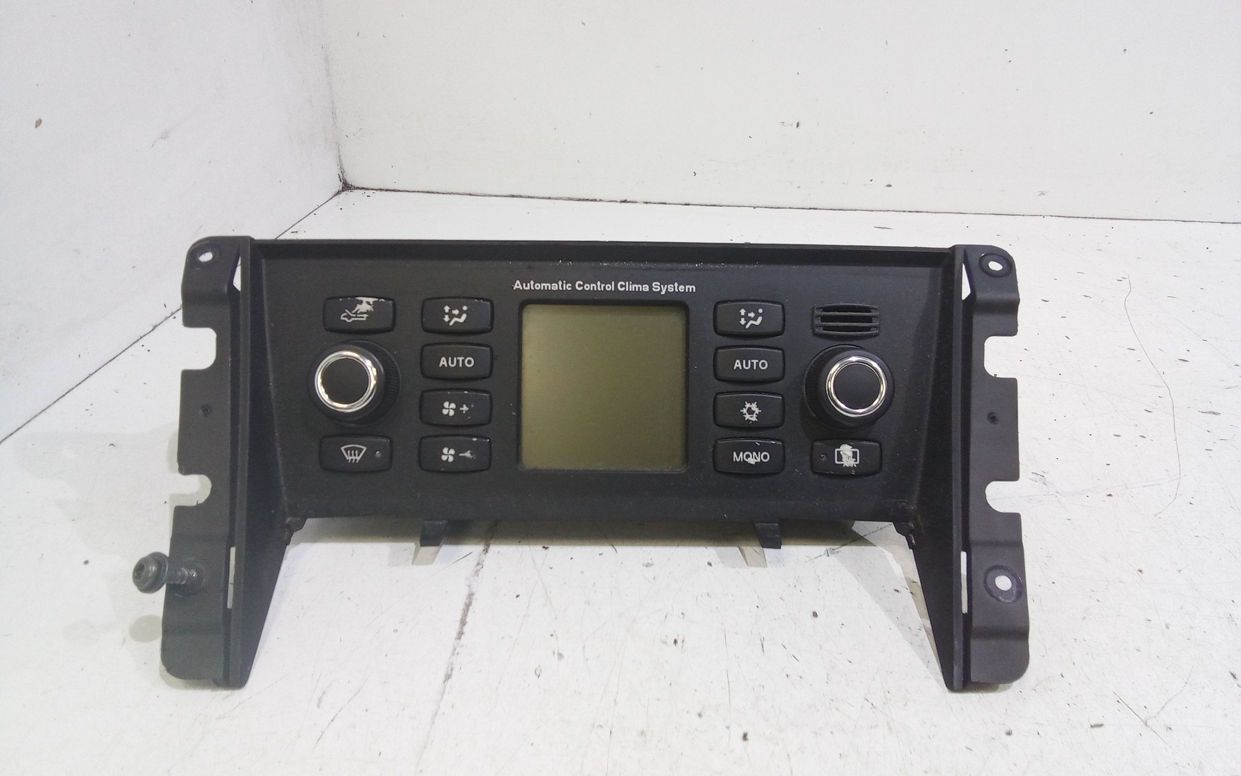 Blocco Comando Climatizzazione 735431952 Usato