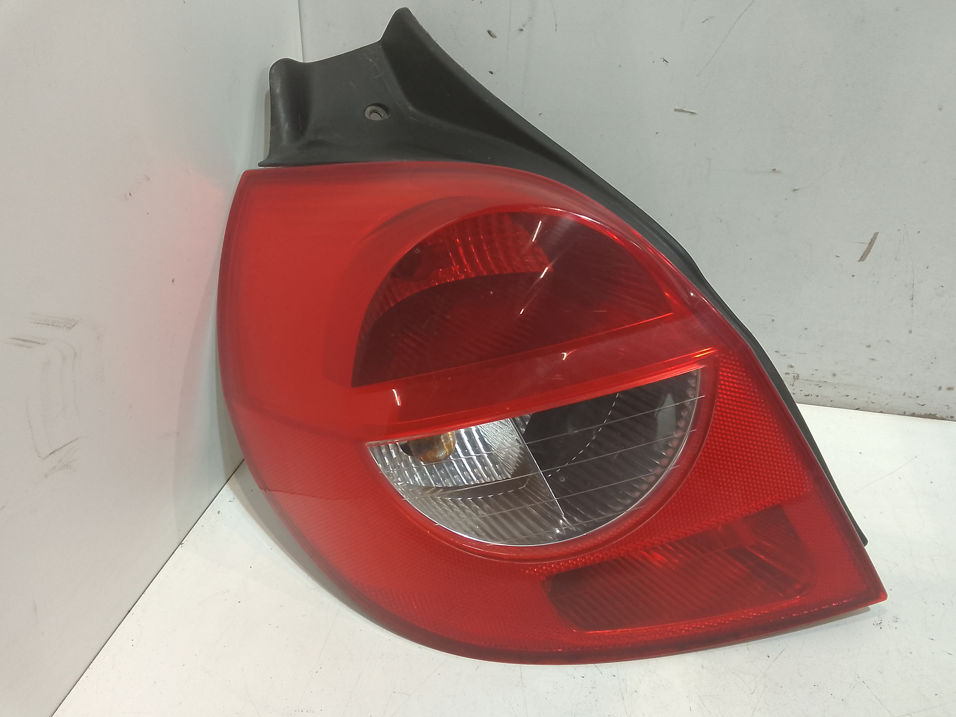 Fanale Post. Sinistro 8200459962 Usato