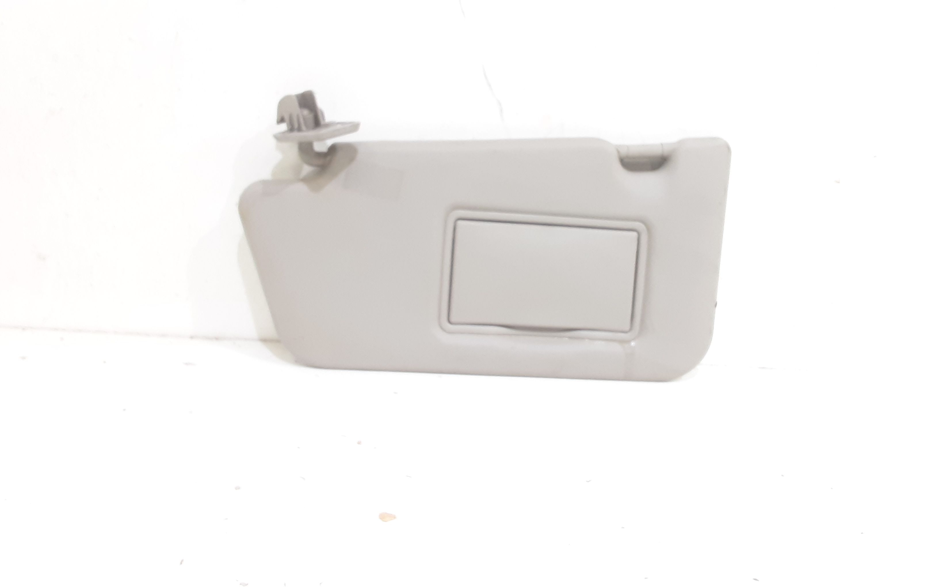 Aletta Parasole Parabrezza Sinistro Usato