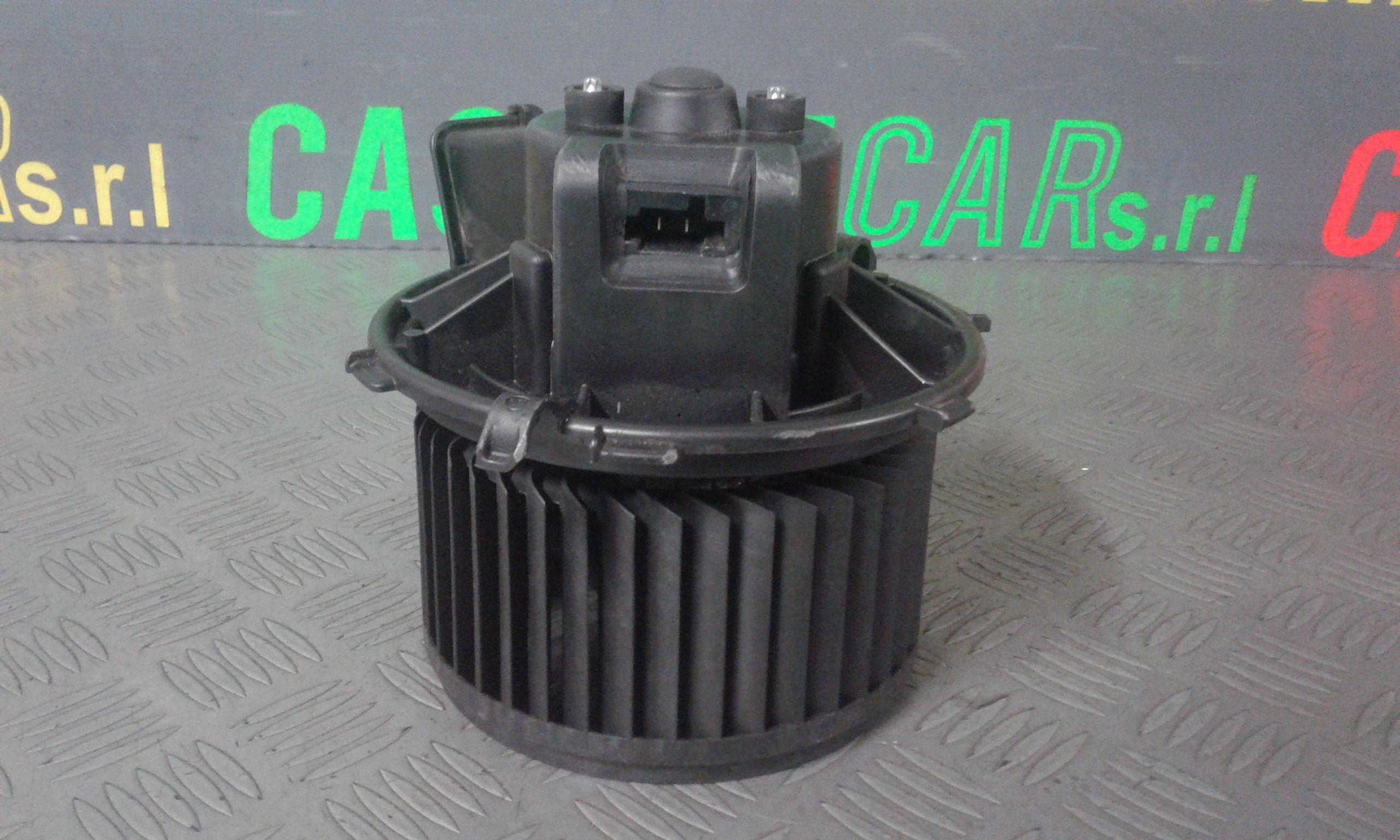 Motorino Ventilazione Abitacolo 1684876380 Usato