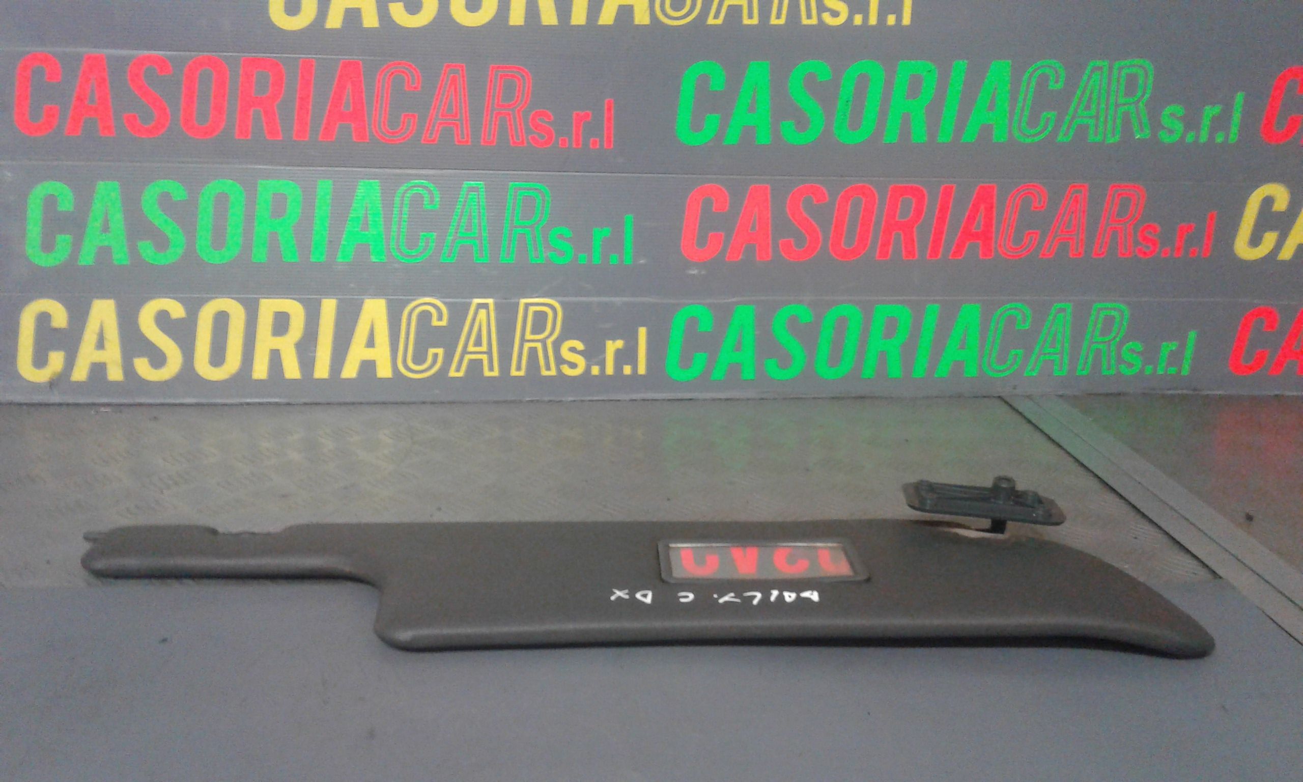 Aletta Parasole Parabrezza Destro 5801353804 Usato