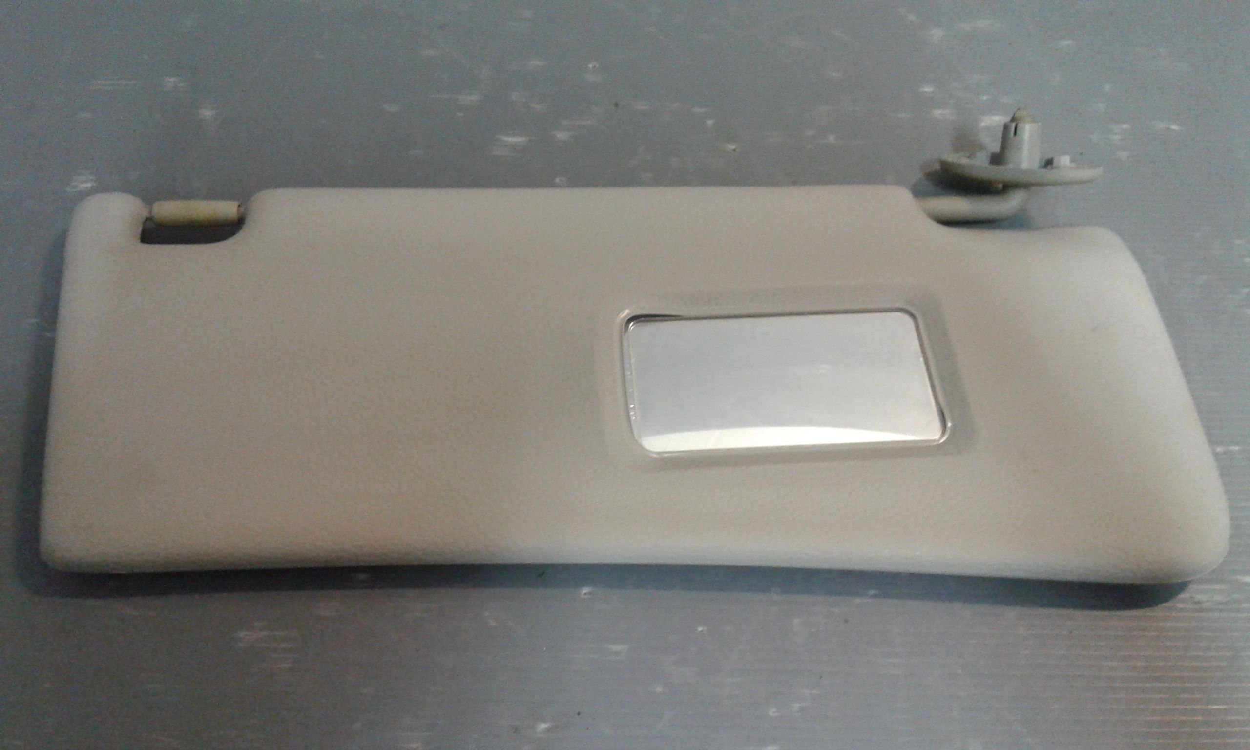 Aletta Parasole Parabrezza Destro Usato