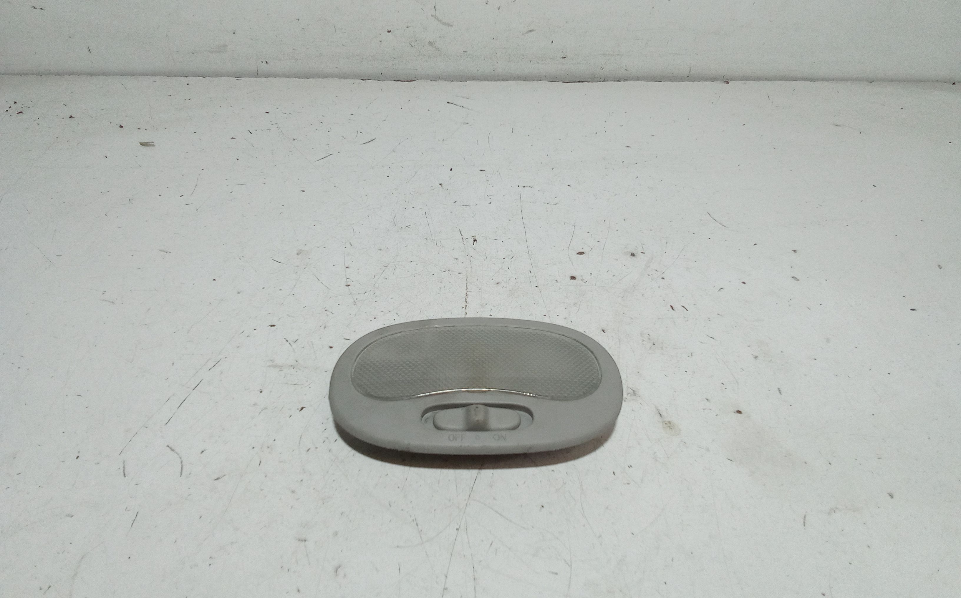 Luce Cortesia Ant. Tetto 96657334 Usato